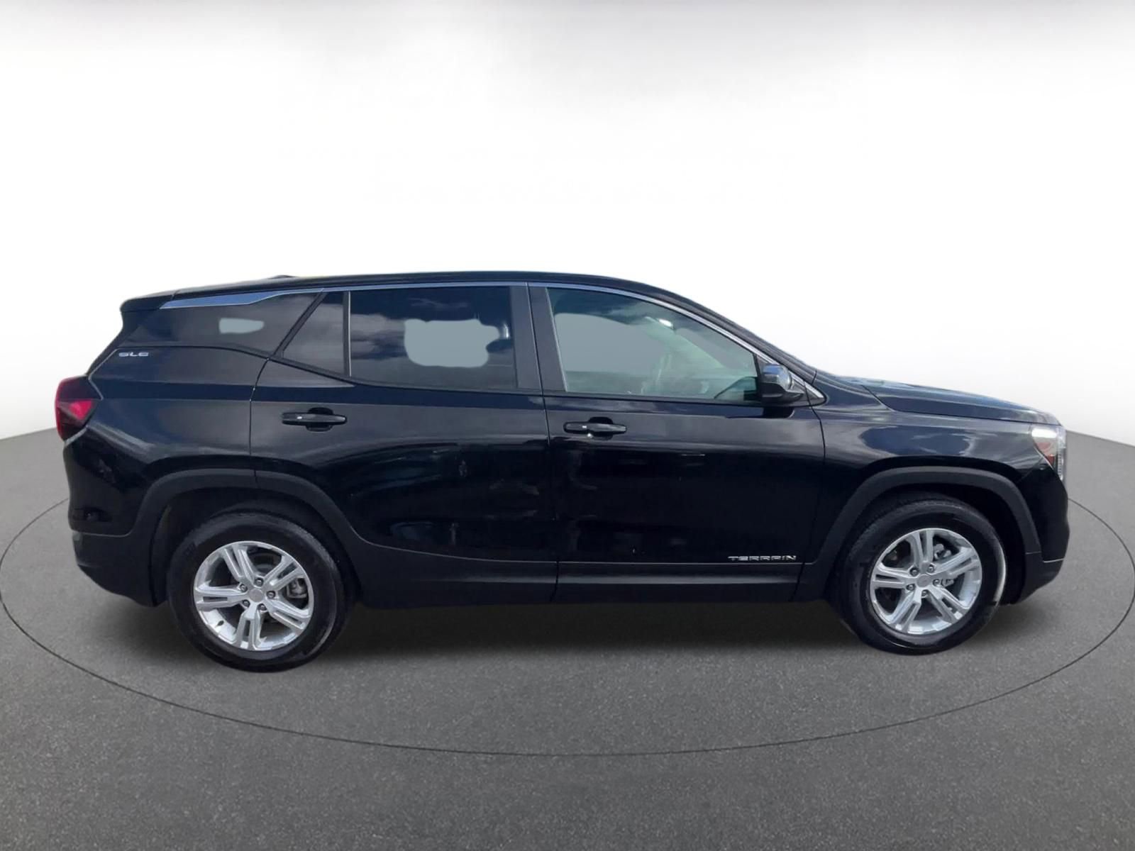 Thumbnail: 2024 GMC Terrain - 16