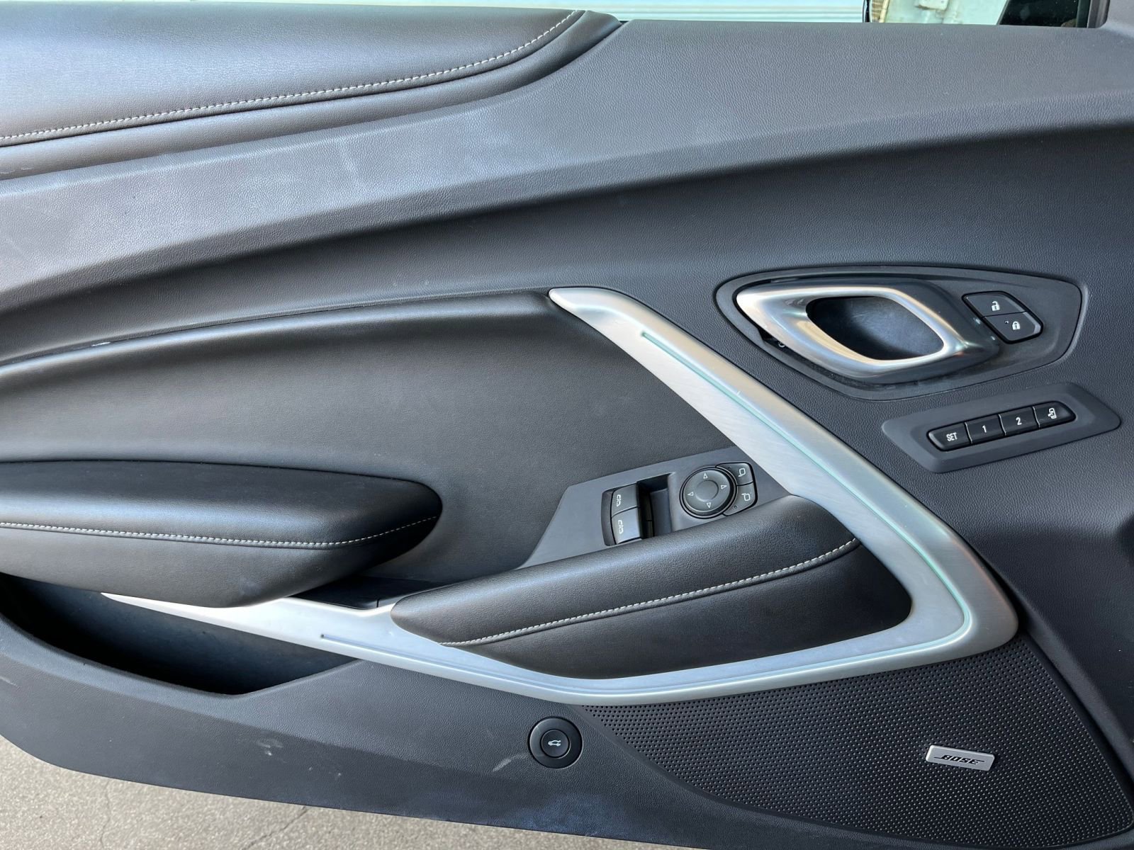 Thumbnail: 2023 Chevrolet Camaro - 20