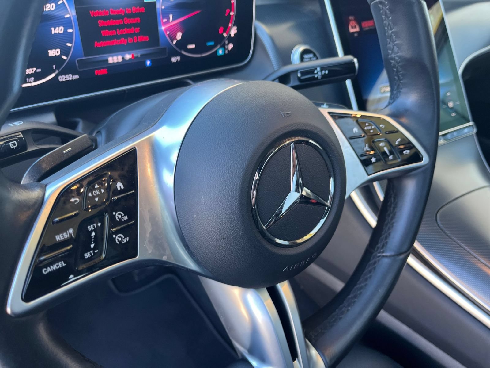 Thumbnail: 2024 Mercedes-Benz GLC - 28