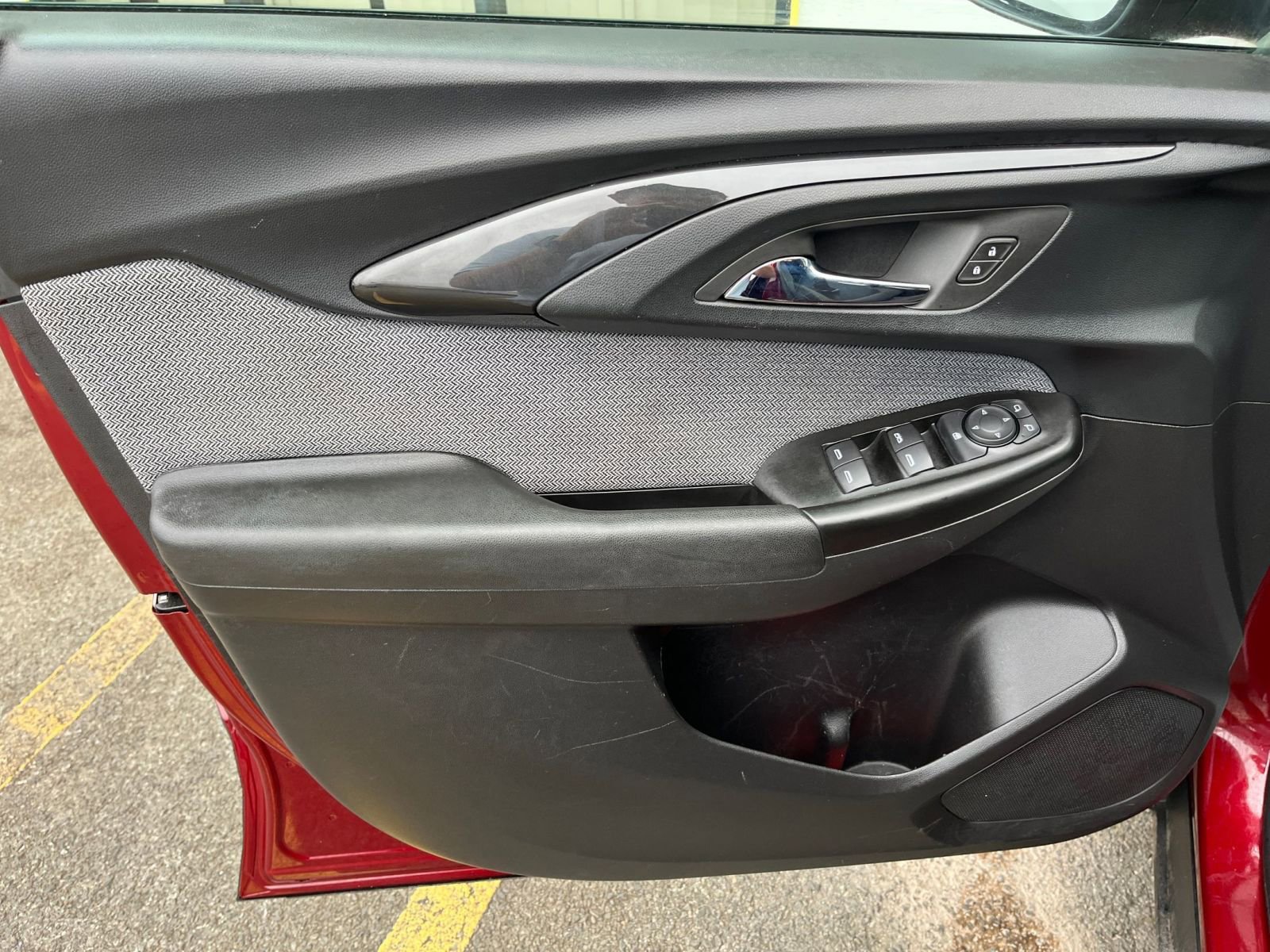 Thumbnail: 2023 Chevrolet TrailBlazer - 18