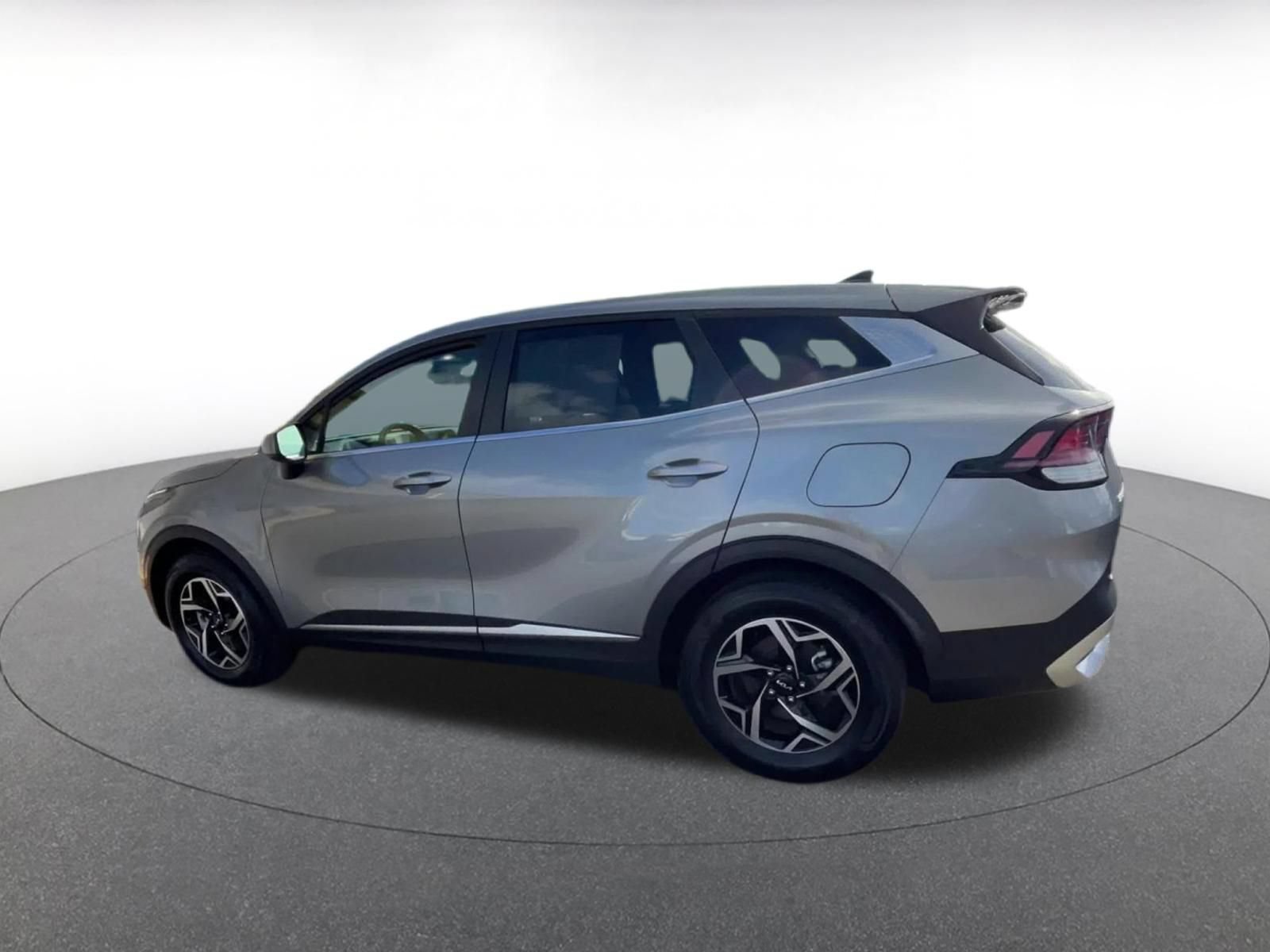 Thumbnail: 2025 Kia Sportage - 10