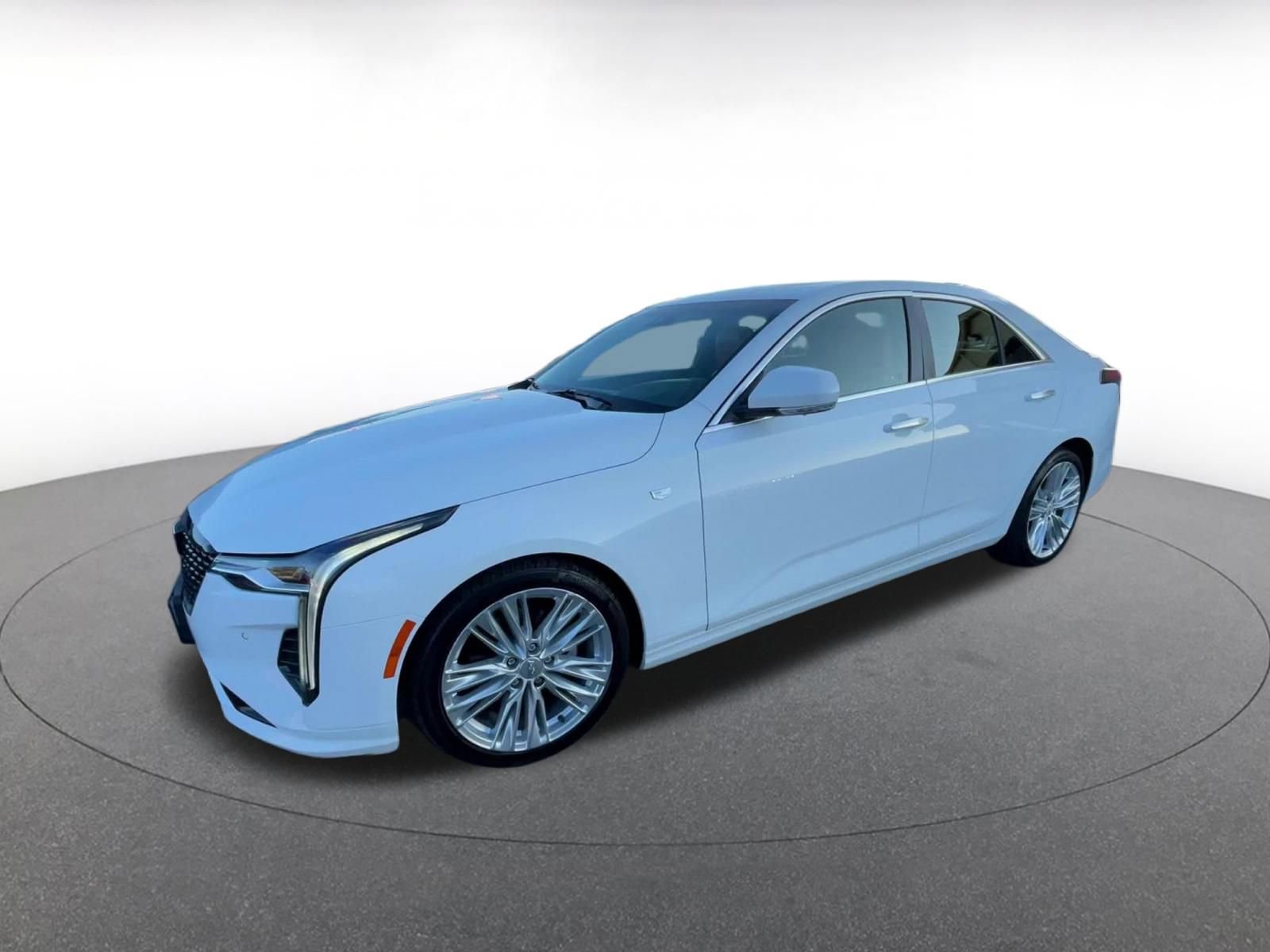 Thumbnail: 2023 Cadillac CT4 - 8