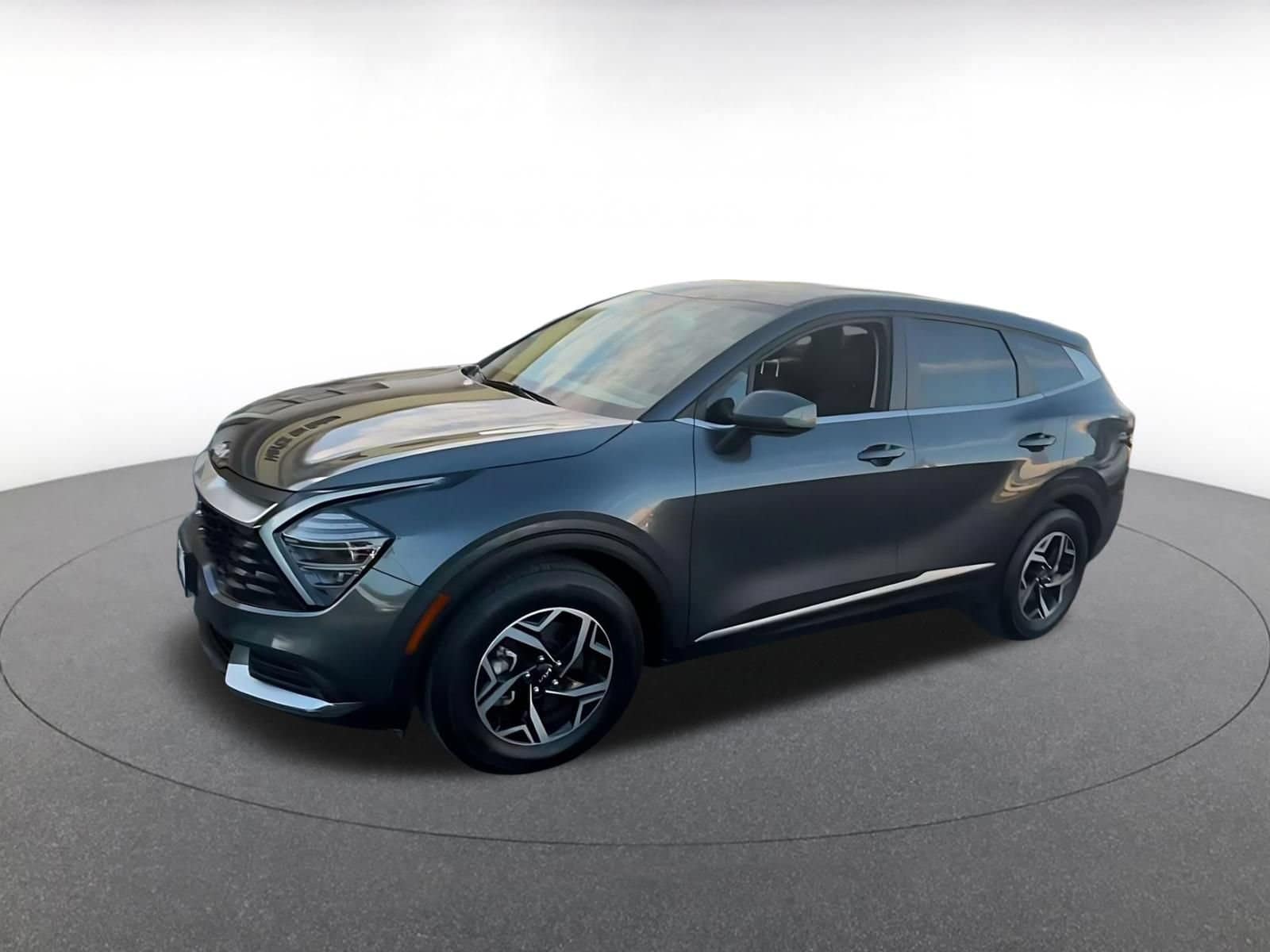 Thumbnail: 2025 Kia Sportage - 8