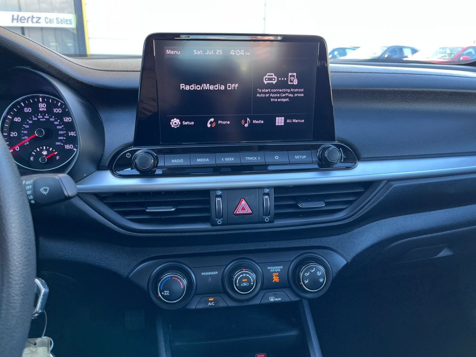 Thumbnail: 2024 Kia Forte - 17