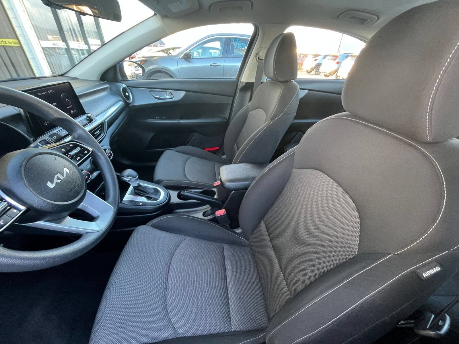 Thumbnail: 2024 Kia Forte - 24