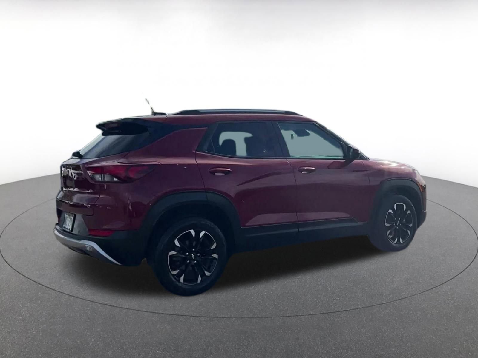 Thumbnail: 2023 Chevrolet TrailBlazer - 15