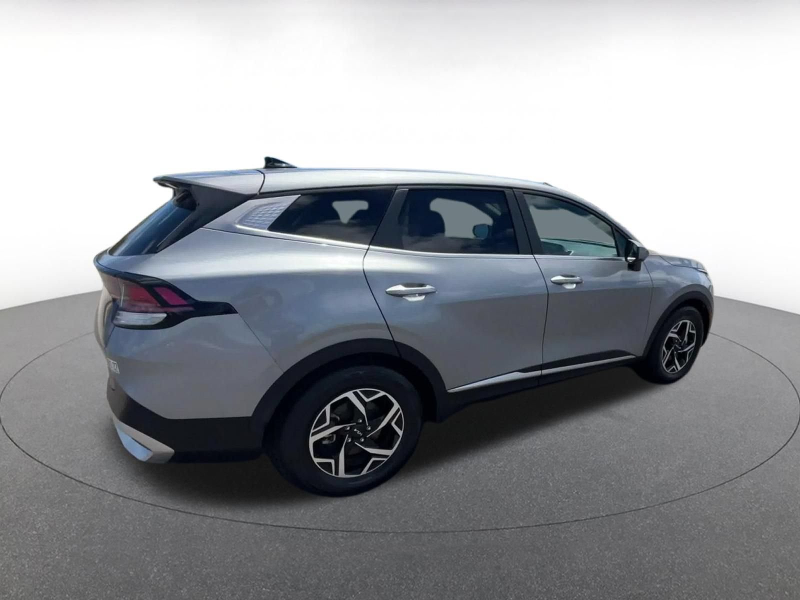 Thumbnail: 2025 Kia Sportage - 12