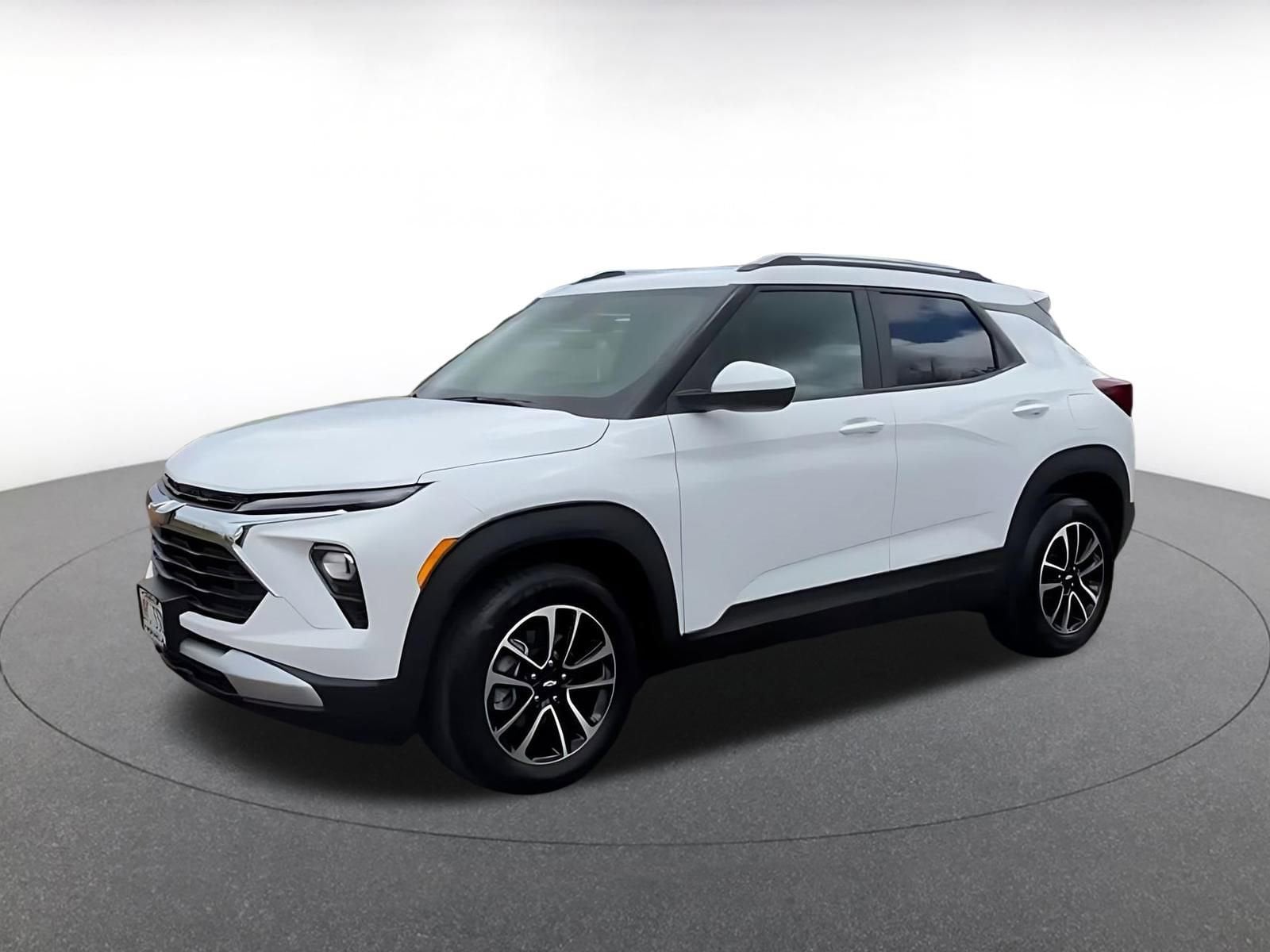 Thumbnail: 2025 Chevrolet TrailBlazer - 8