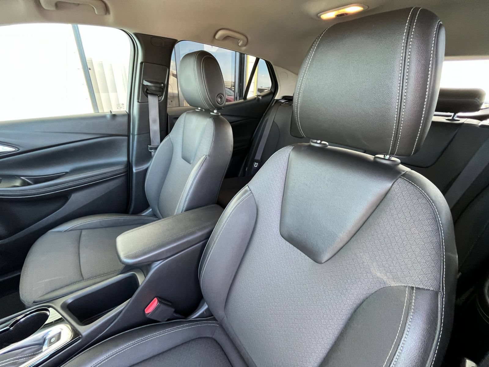 Thumbnail: 2025 Buick Encore GX - 33