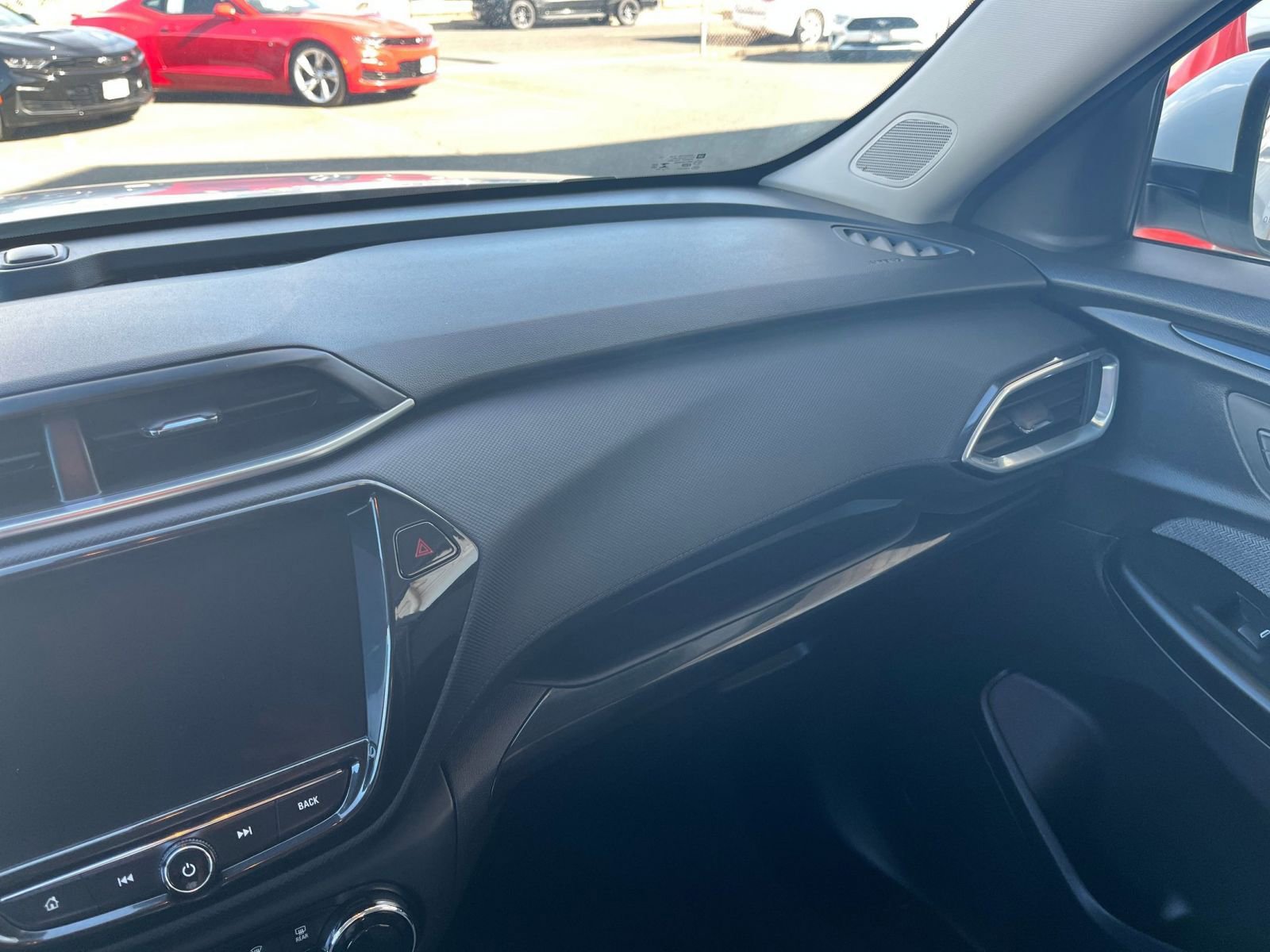 Thumbnail: 2023 Chevrolet TrailBlazer - 34