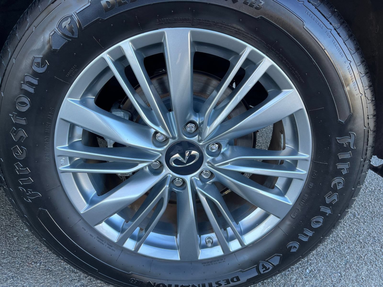 Thumbnail: 2022 INFINITI QX80 - 23
