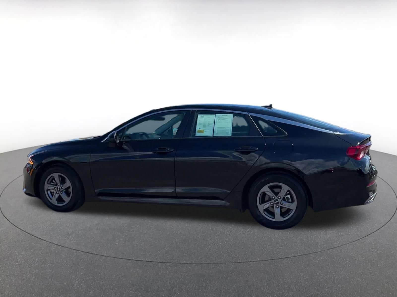 Thumbnail: 2023 Kia K5 - 9