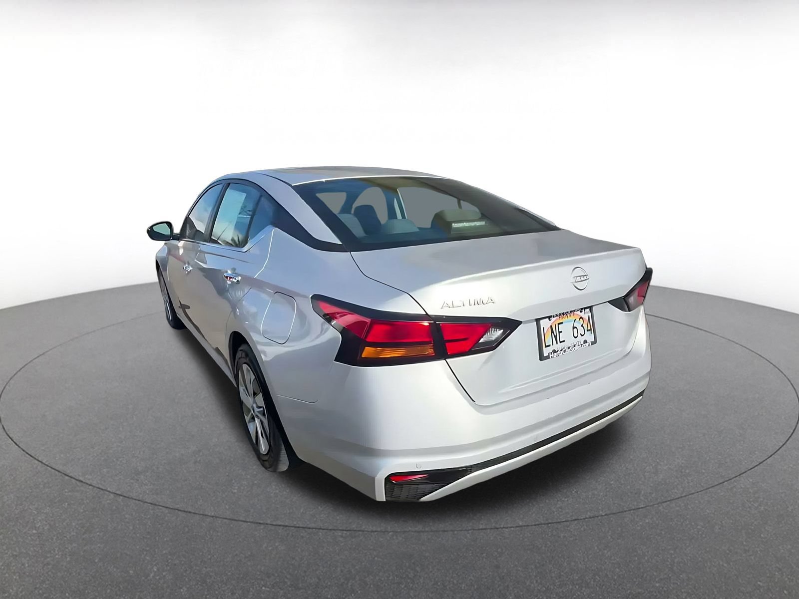 Thumbnail: 2023 Nissan Altima - 9