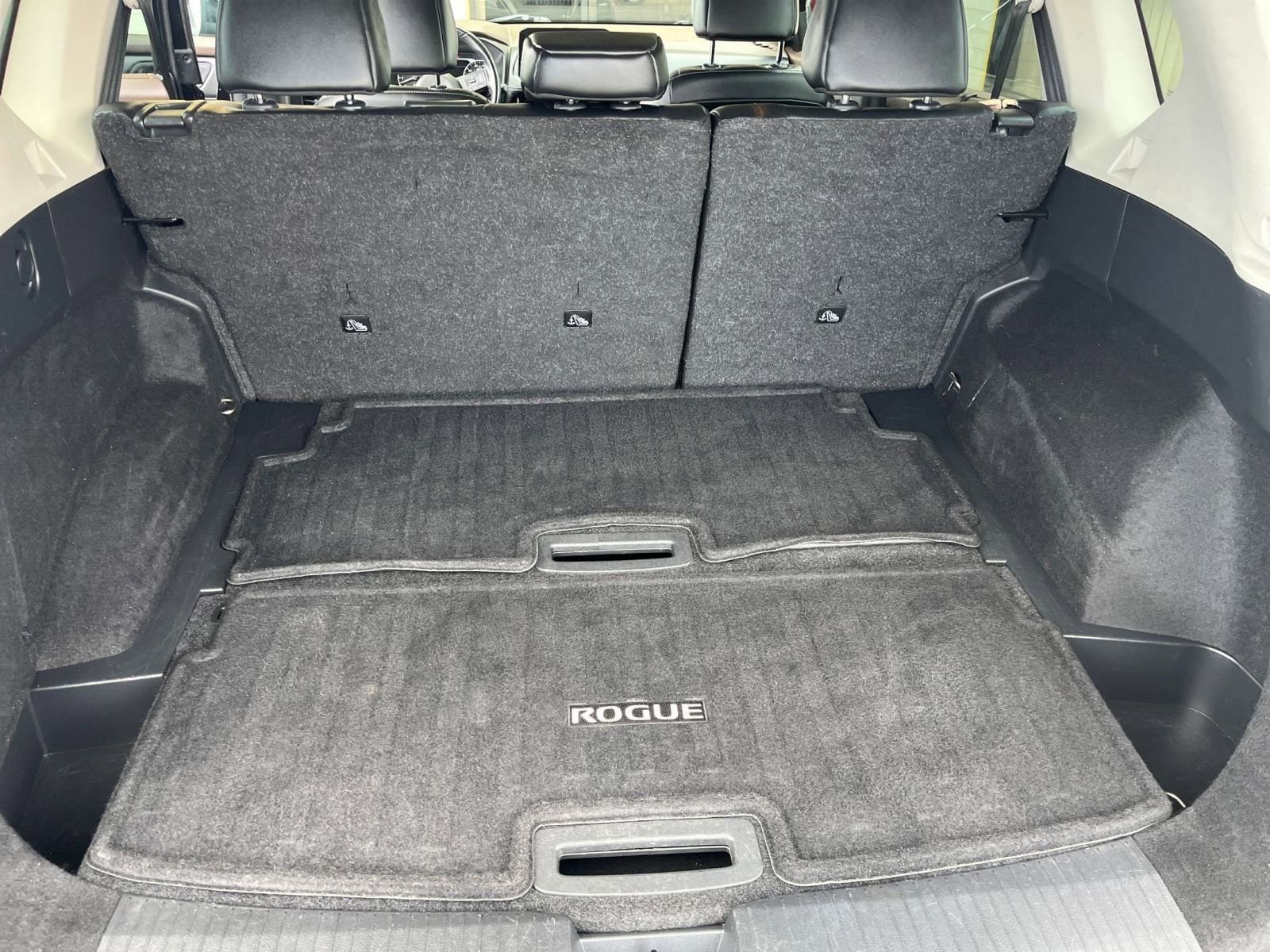 Thumbnail: 2023 Nissan Rogue - 31