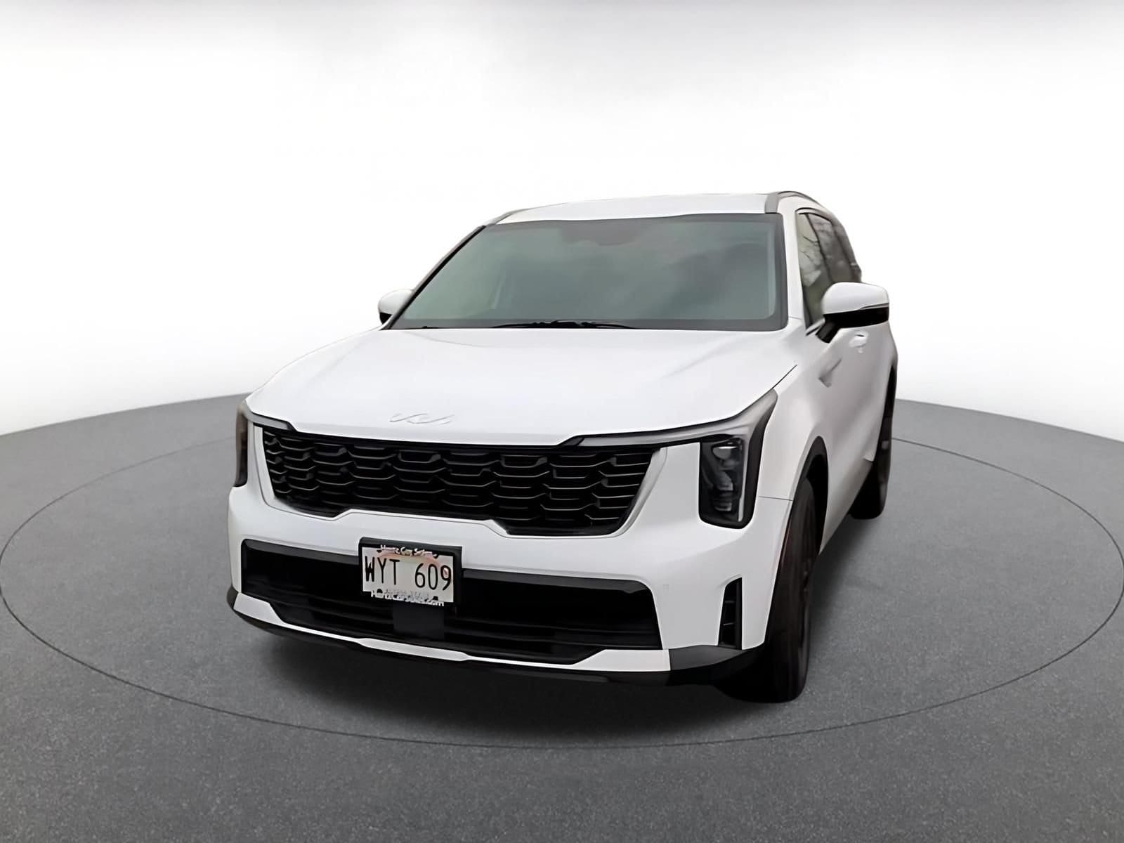 Thumbnail: 2024 Kia Sorento - 6