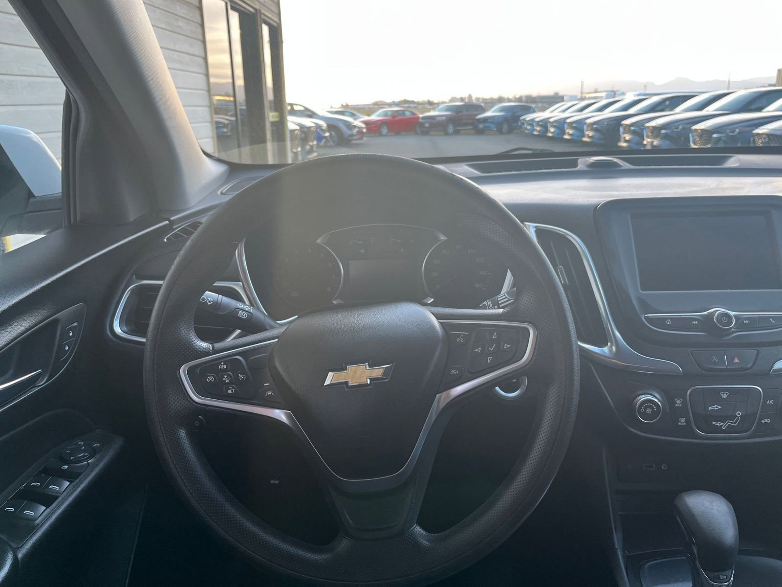 Thumbnail: 2023 Chevrolet Equinox - 33