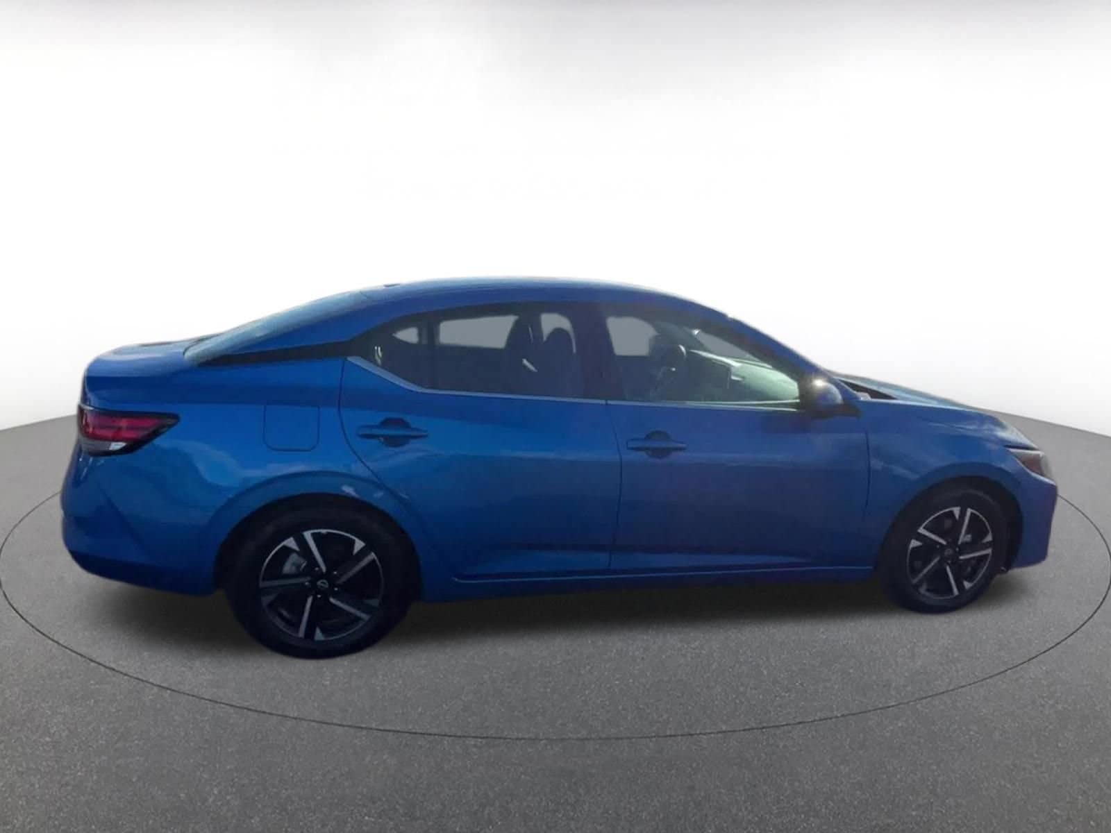 Thumbnail: 2025 Nissan Sentra - 16