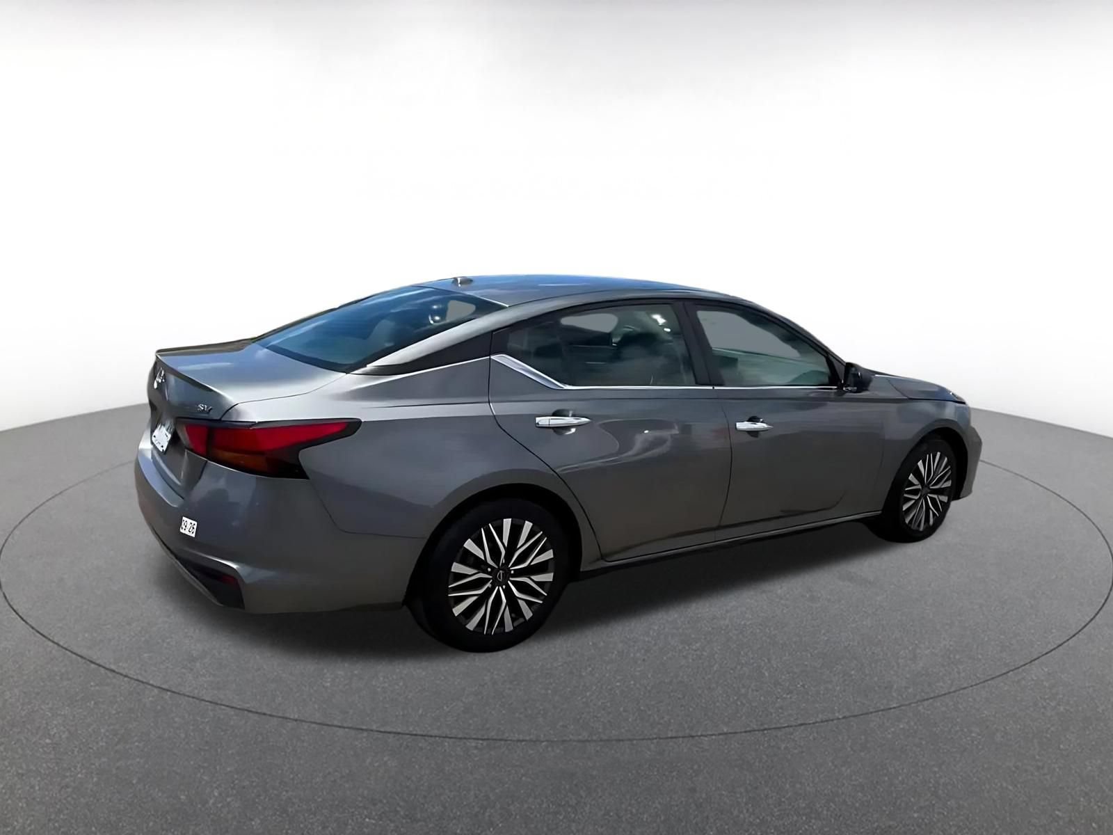 Thumbnail: 2023 Nissan Altima - 15