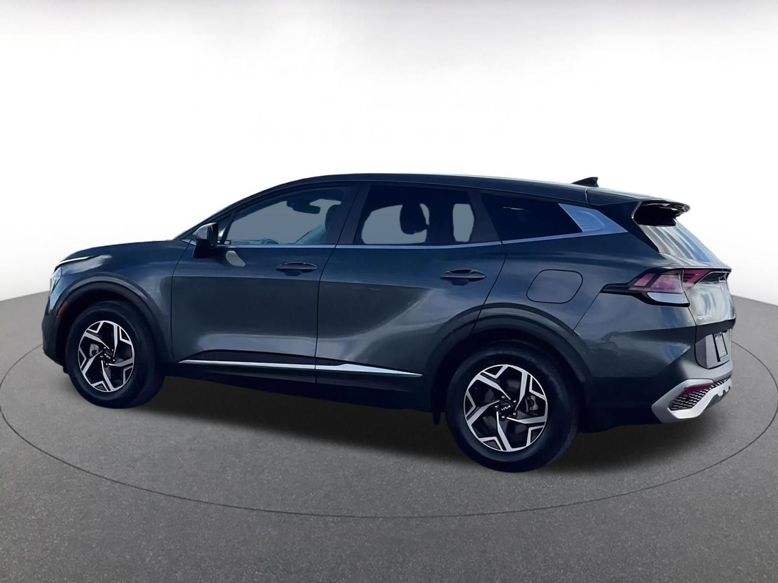 Thumbnail: 2023 Kia Sportage - 9