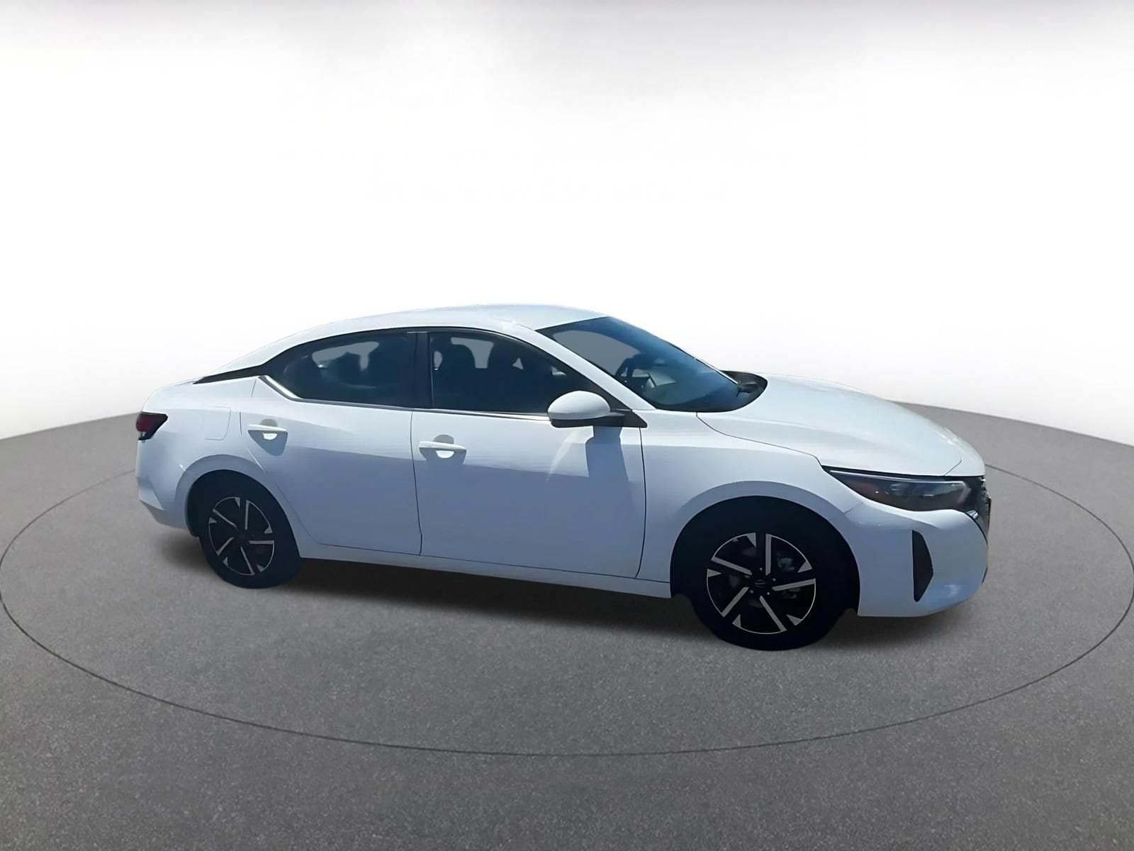 Thumbnail: 2025 Nissan Sentra - 2