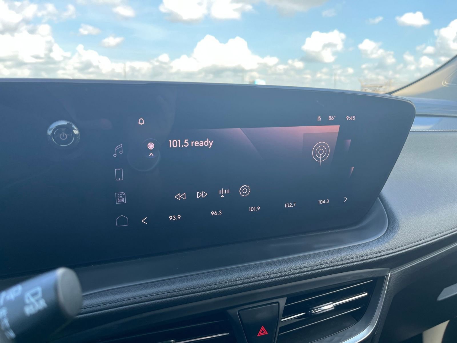 Thumbnail: 2025 Buick Encore GX - 17