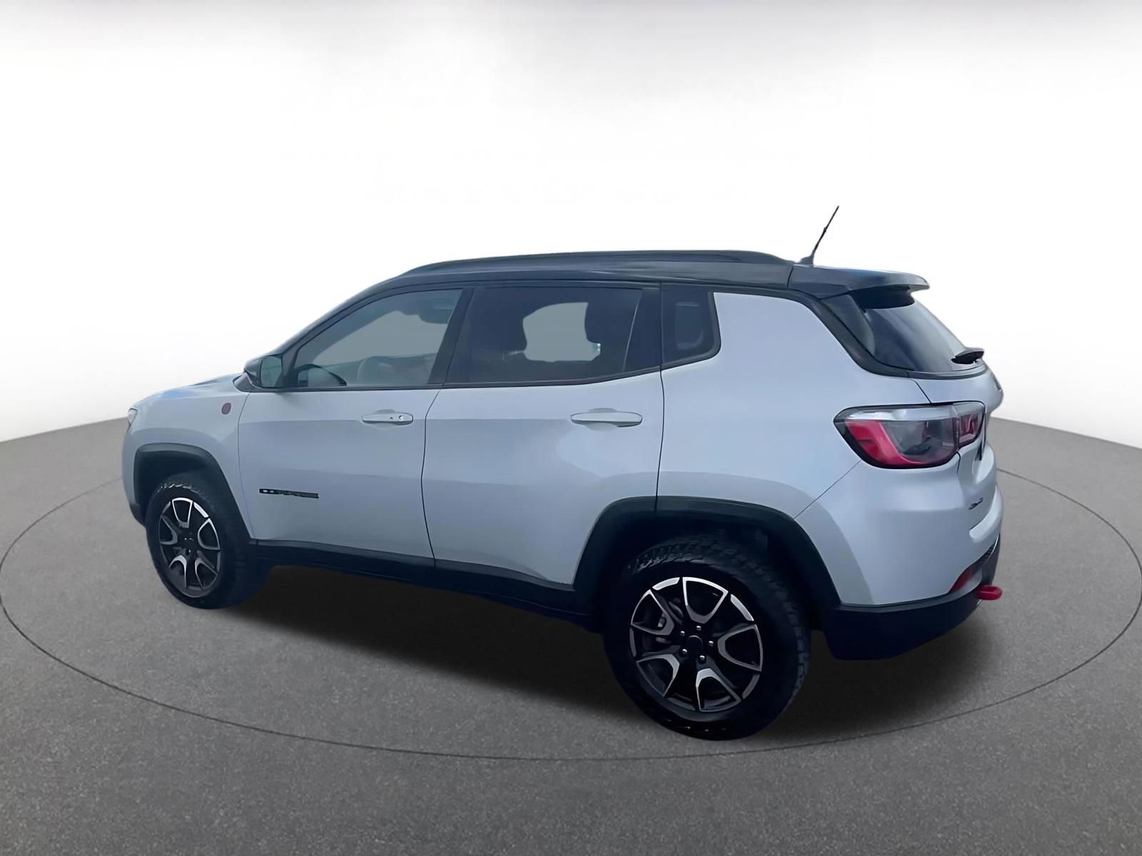 Thumbnail: 2025 Jeep Compass - 10
