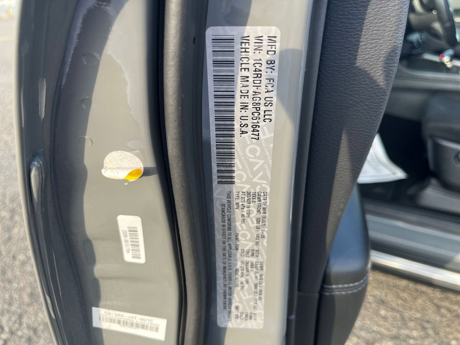 Thumbnail: 2023 Dodge Durango - 34