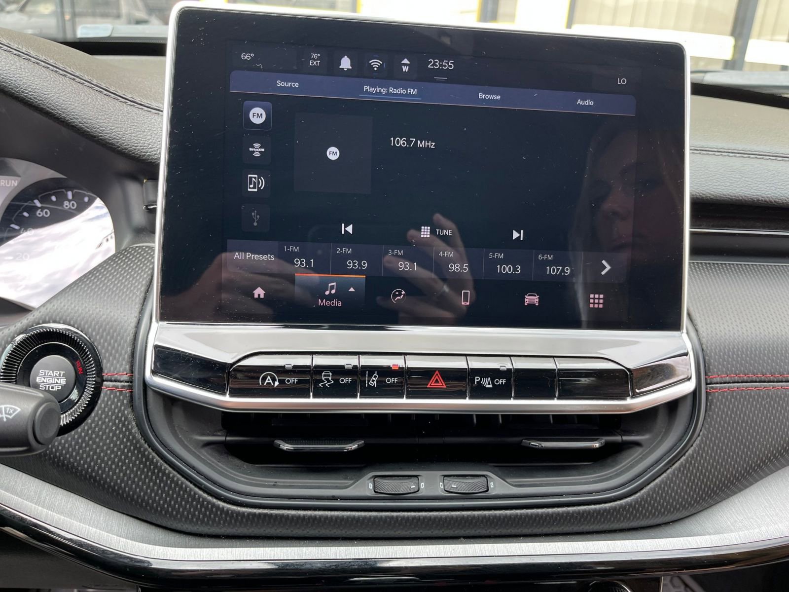 Thumbnail: 2025 Jeep Compass - 20