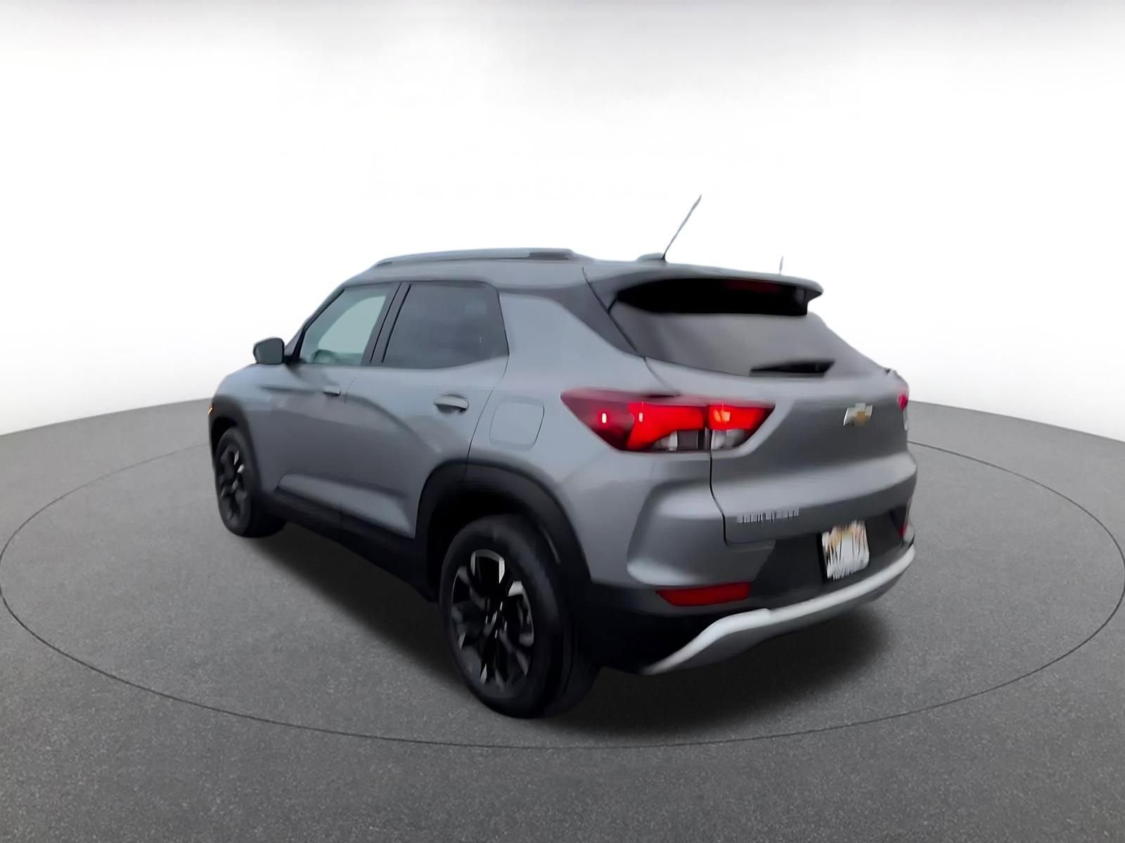 Thumbnail: 2023 Chevrolet TrailBlazer - 11