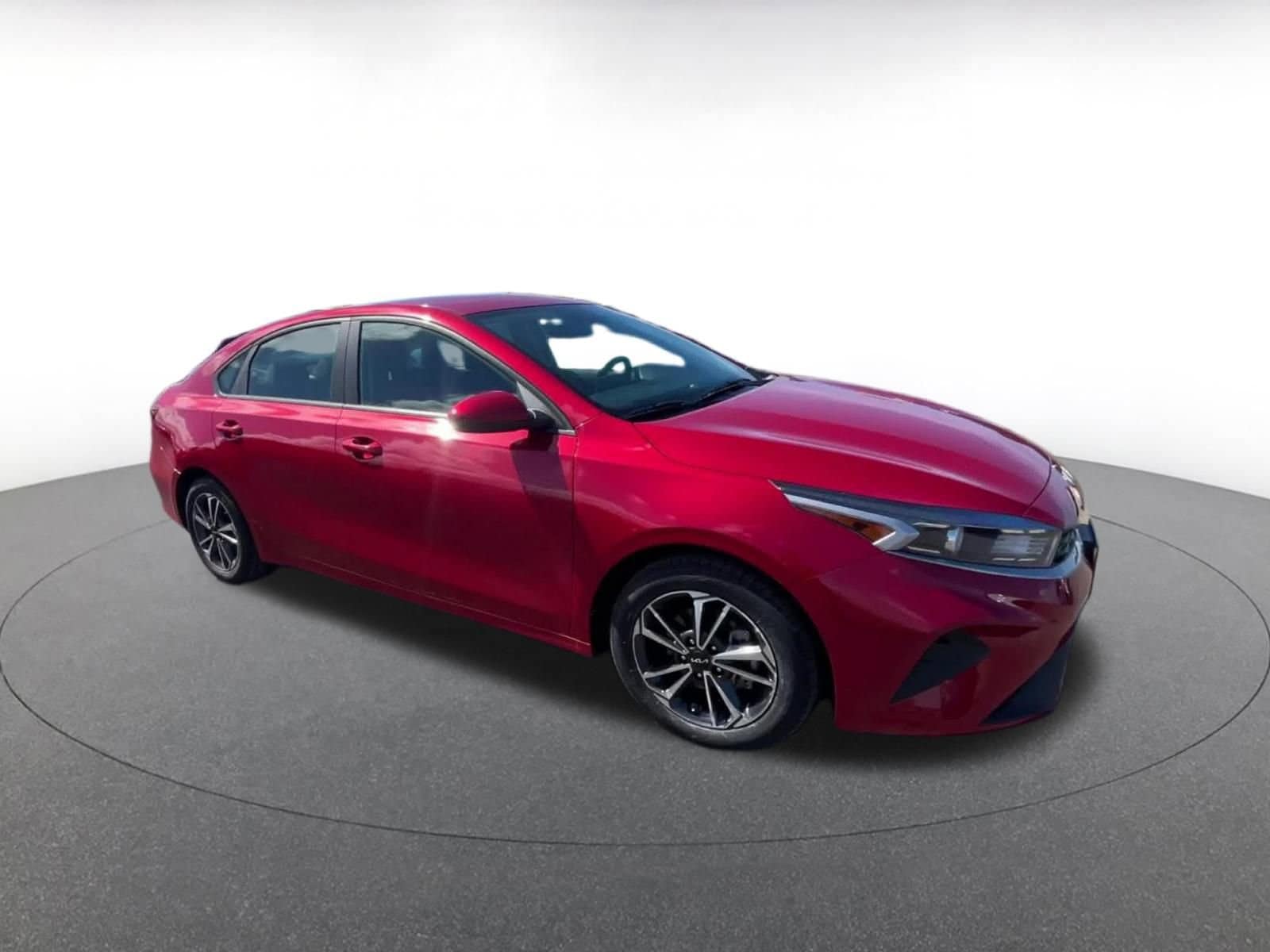 Thumbnail: 2024 Kia Forte - 2
