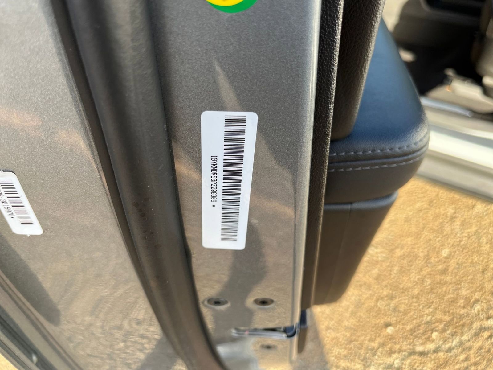 Thumbnail: 2023 Cadillac XT5 - 32