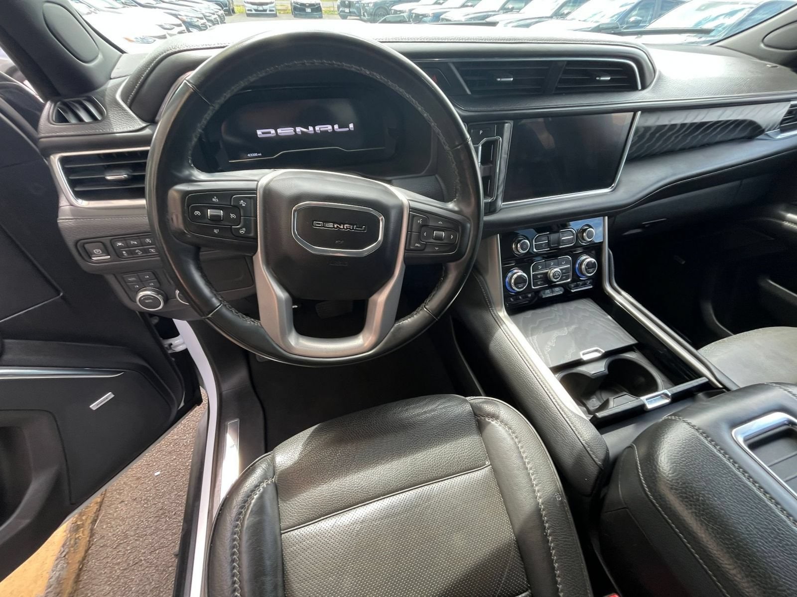 Thumbnail: 2023 GMC Yukon - 35