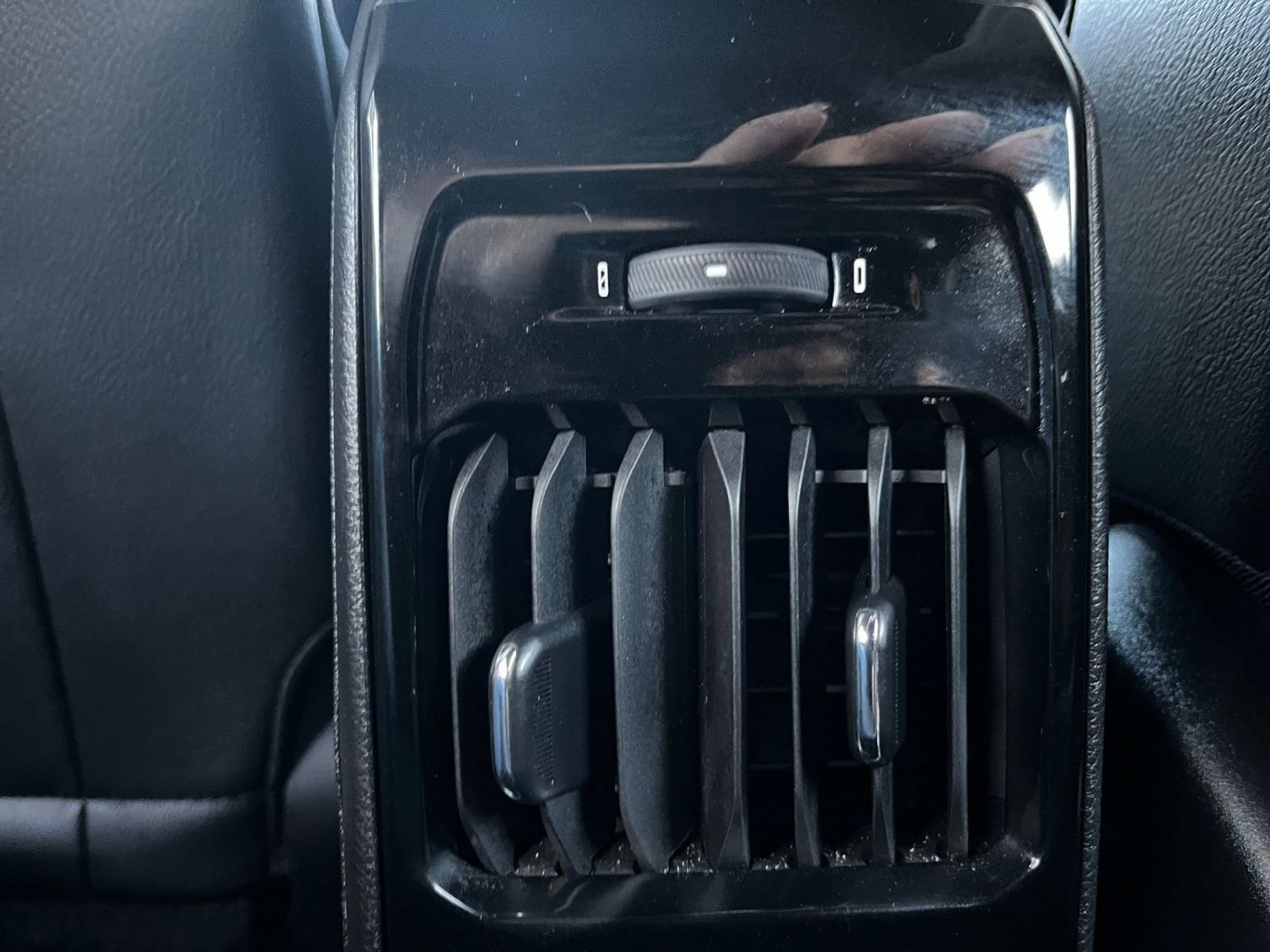 Thumbnail: 2023 Jeep Compass - 23