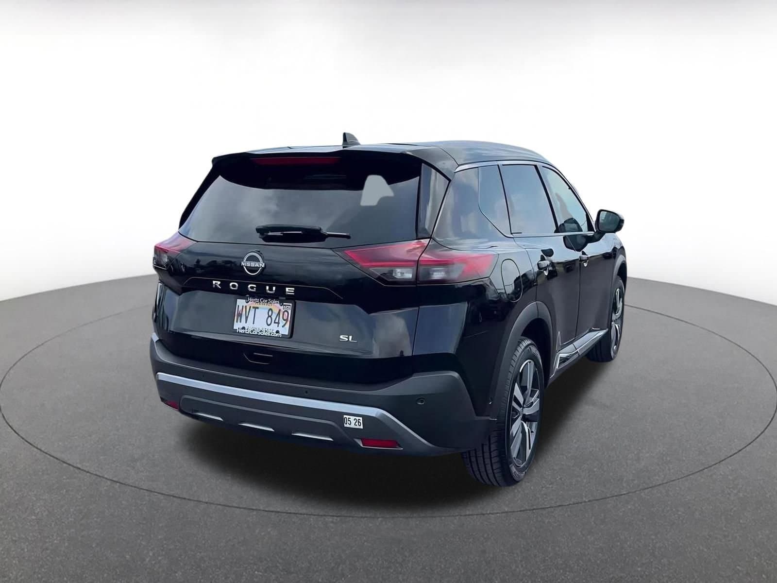 Thumbnail: 2023 Nissan Rogue - 15