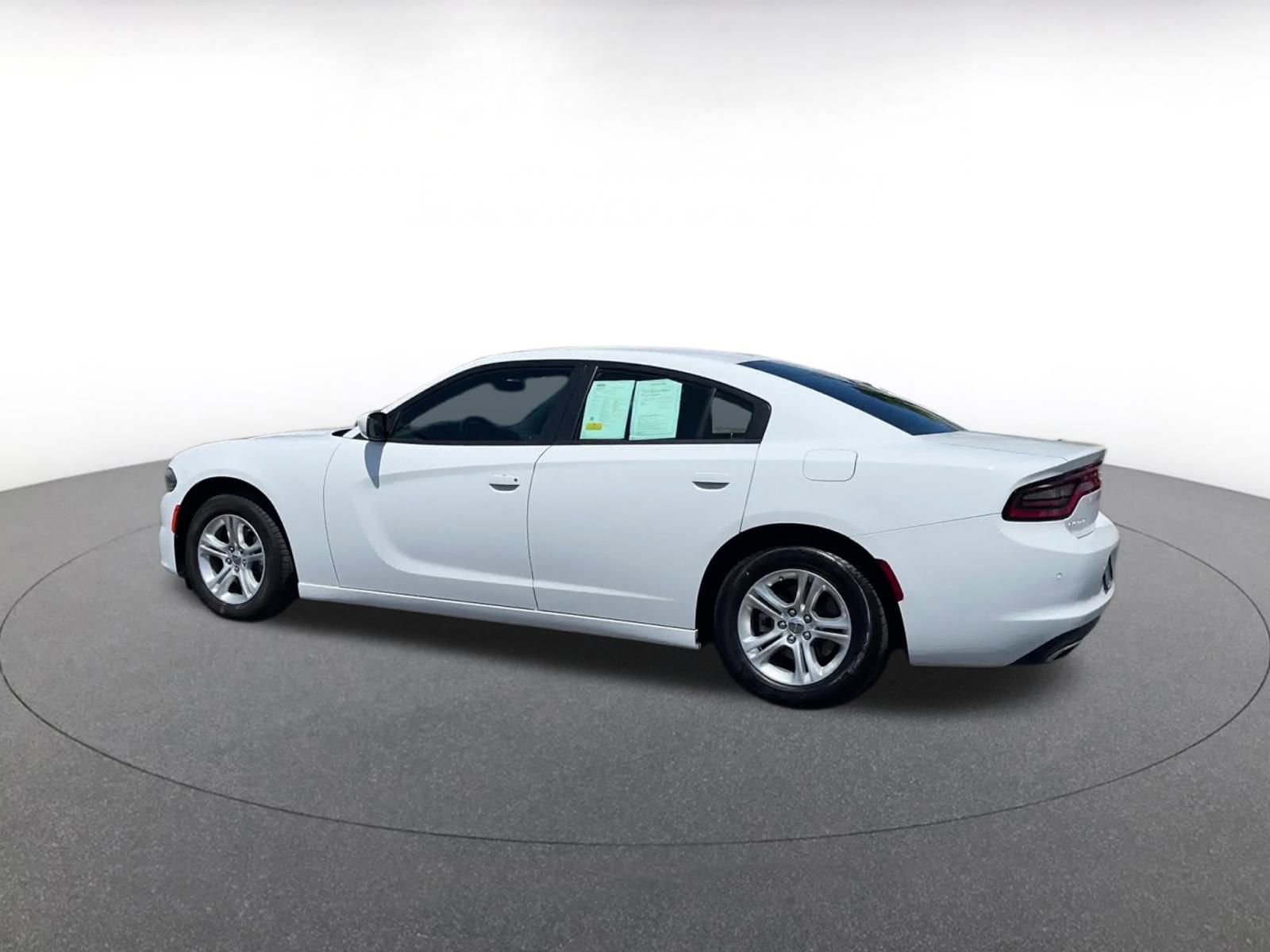 Thumbnail: 2022 Dodge Charger - 10