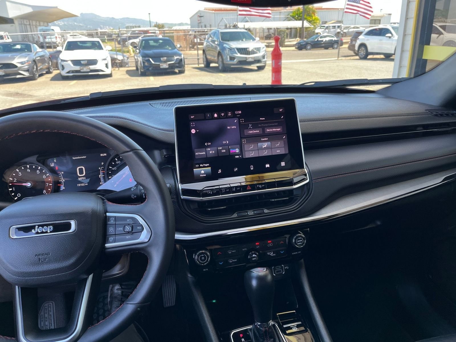 Thumbnail: 2025 Jeep Compass - 29