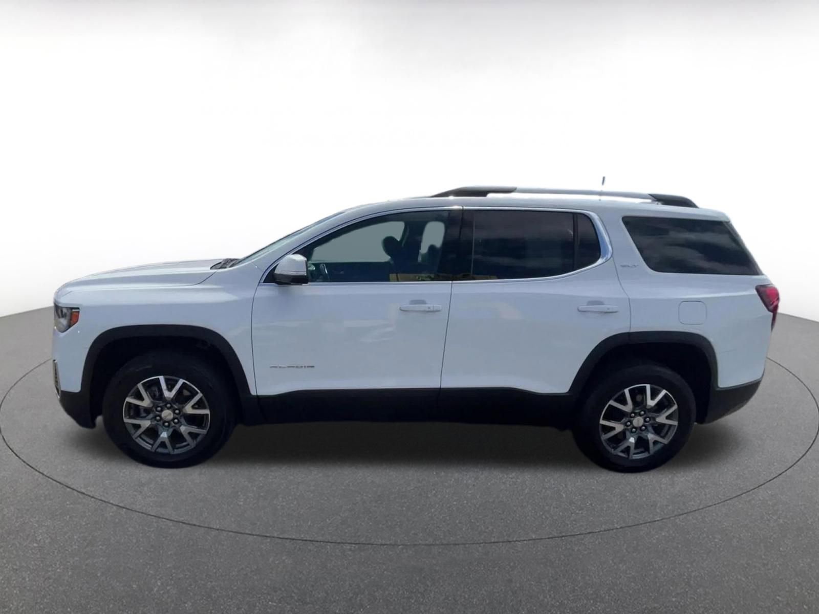 Thumbnail: 2023 GMC Acadia - 9