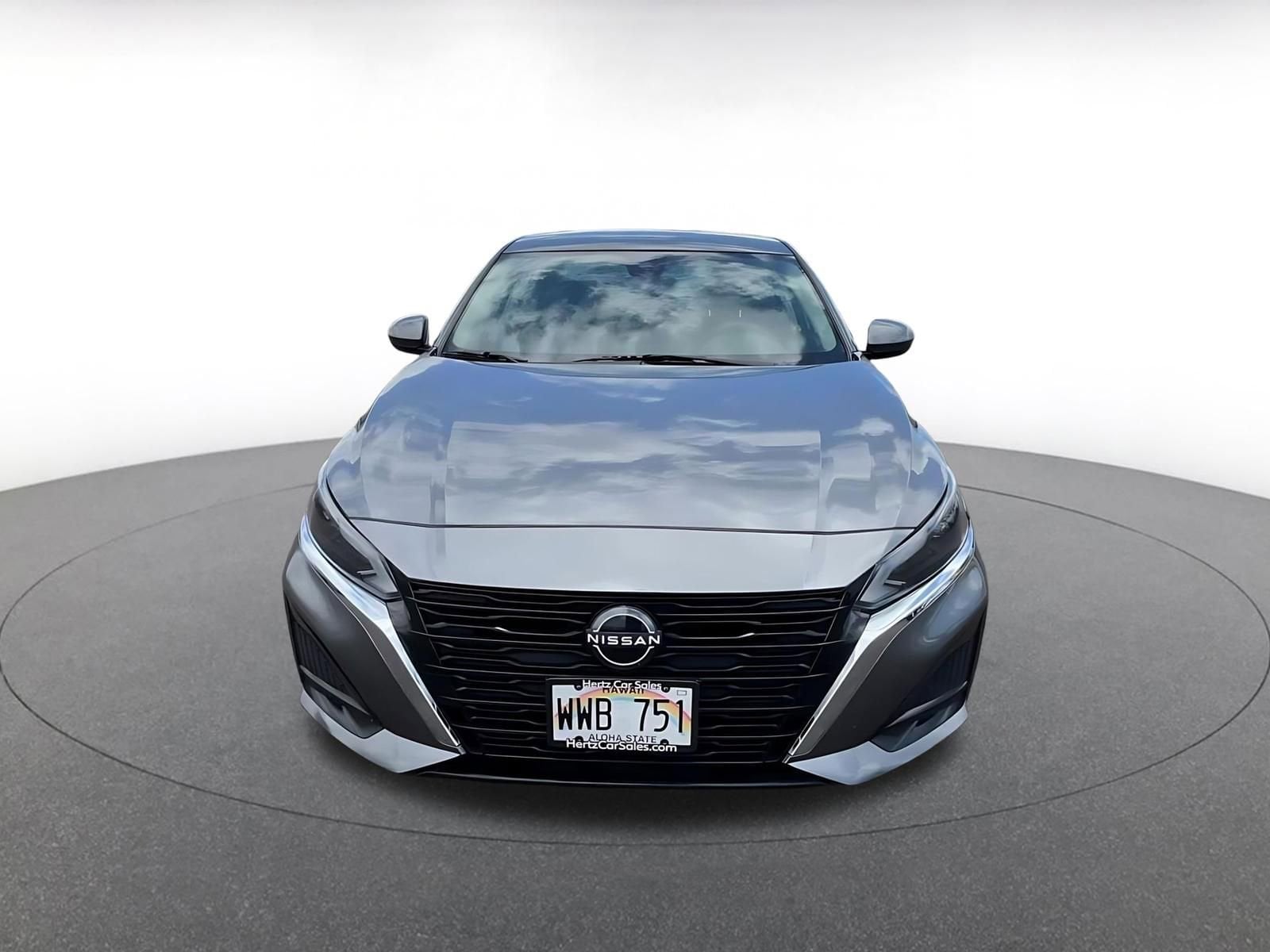 Thumbnail: 2023 Nissan Altima - 4