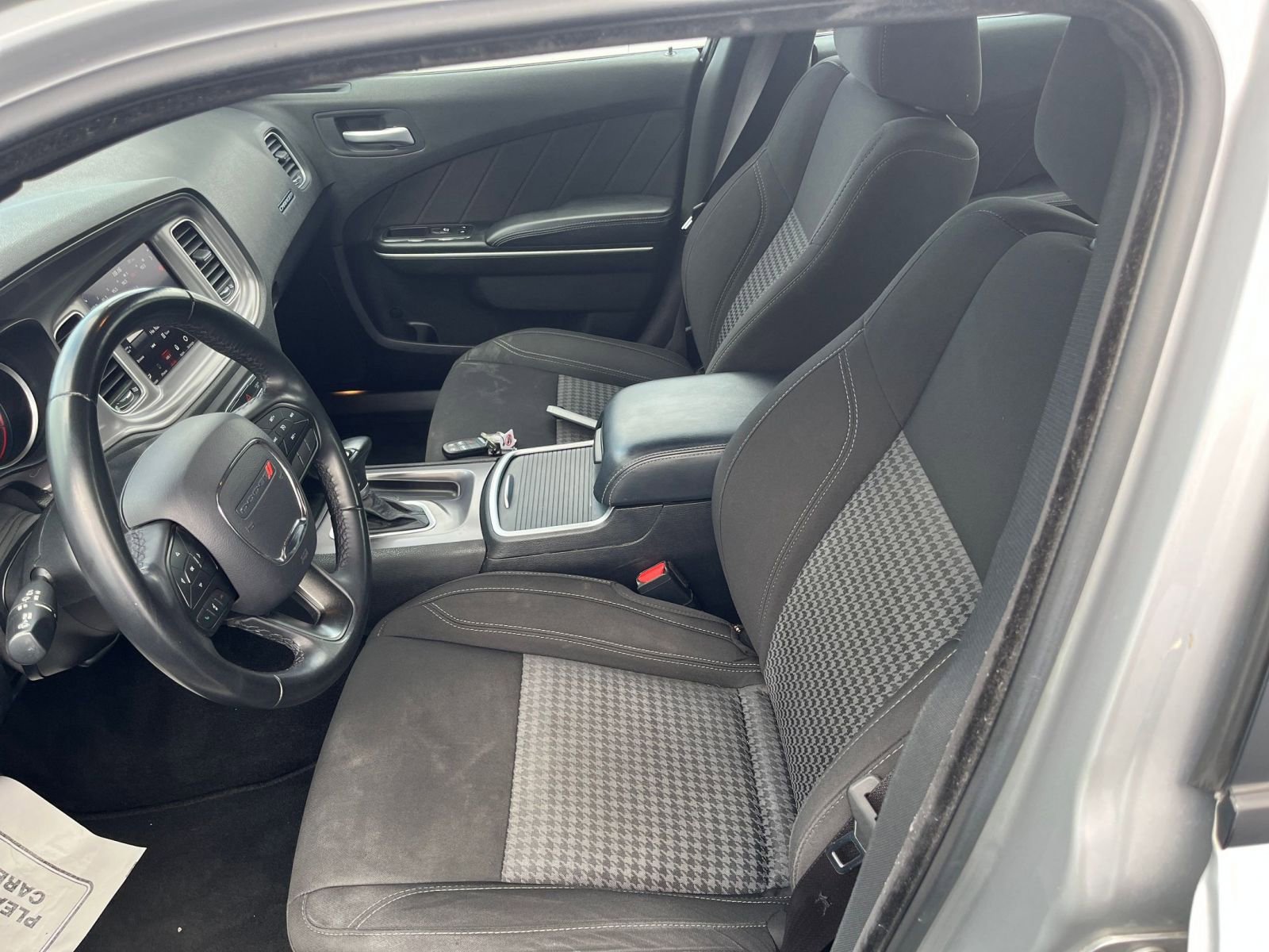 Thumbnail: 2023 Dodge Charger - 32