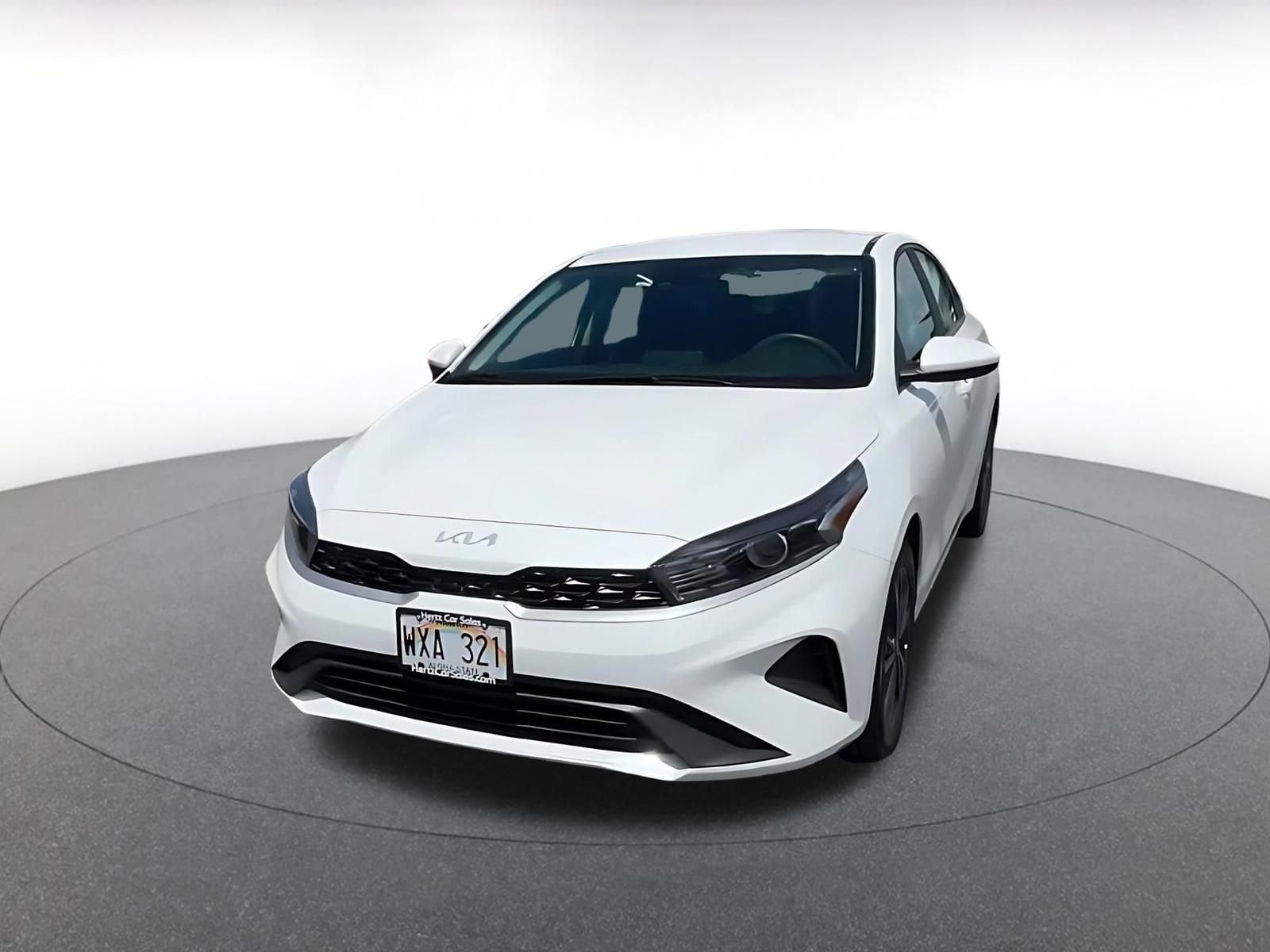 Thumbnail: 2024 Kia Forte - 7