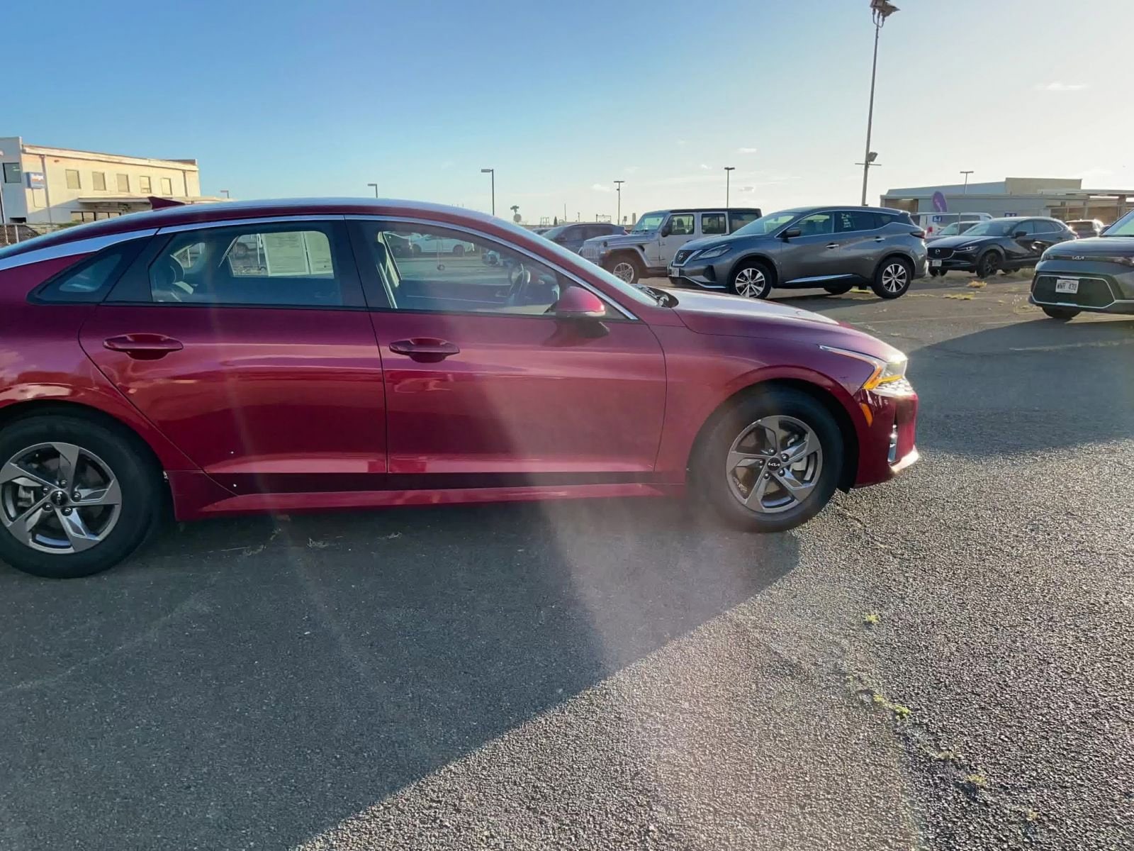 Thumbnail: 2023 Kia K5 - 16