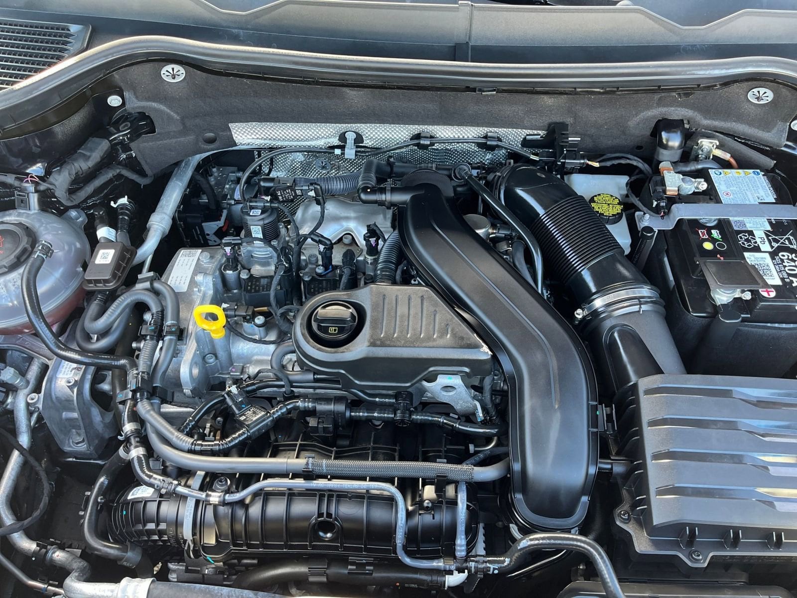 Thumbnail: 2024 Volkswagen Taos - 30