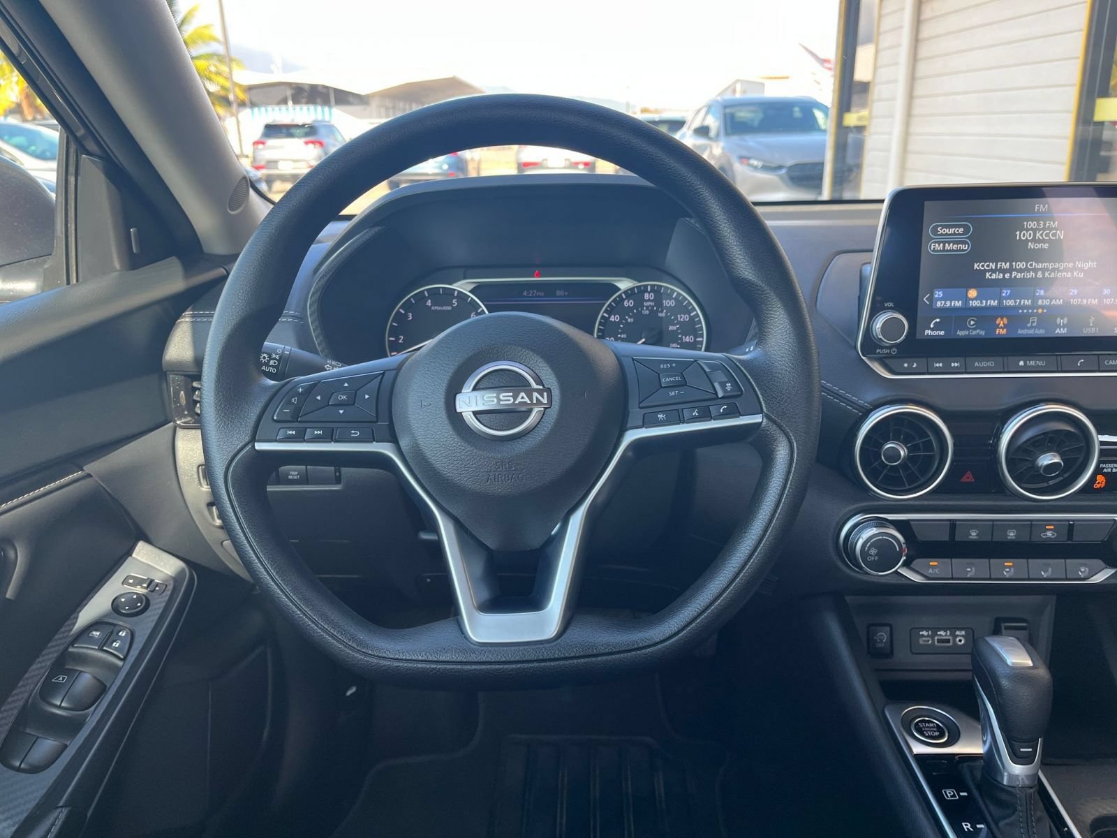 Thumbnail: 2025 Nissan Sentra - 32