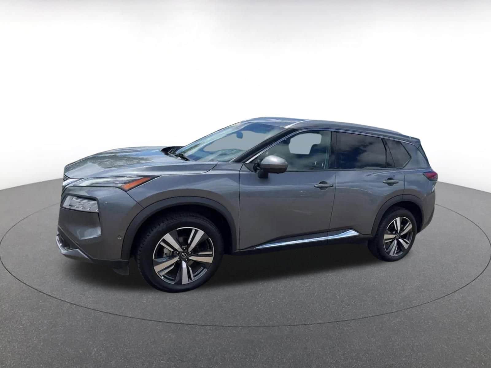 Thumbnail: 2023 Nissan Rogue - 8