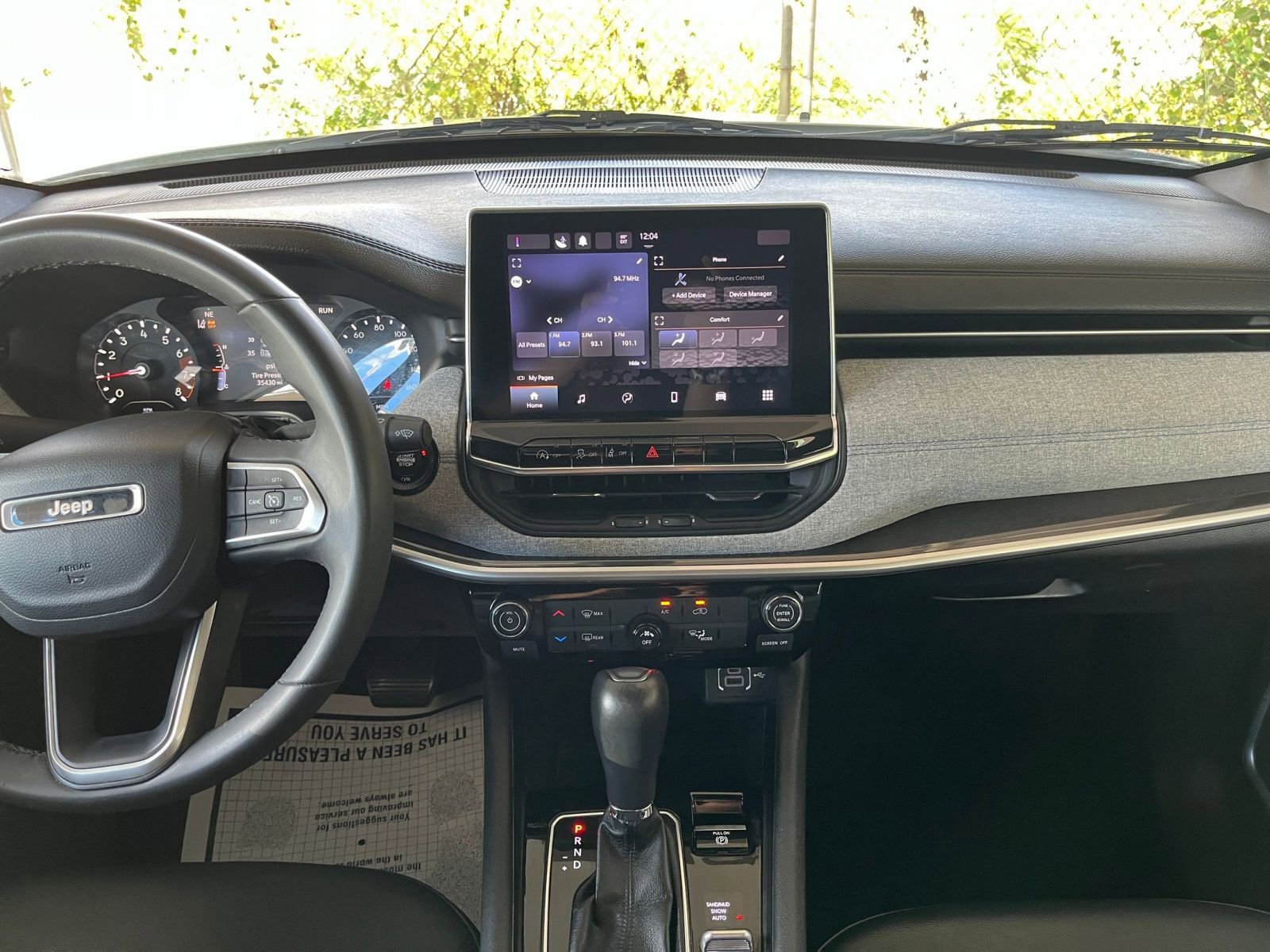 Thumbnail: 2023 Jeep Compass - 32