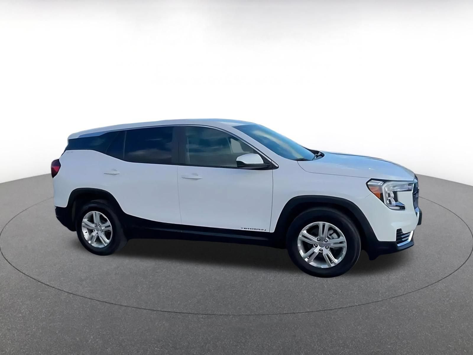 Thumbnail: 2024 GMC Terrain - 2