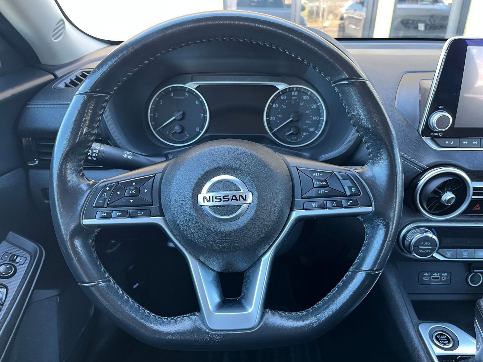 Thumbnail: 2021 Nissan Sentra - 25