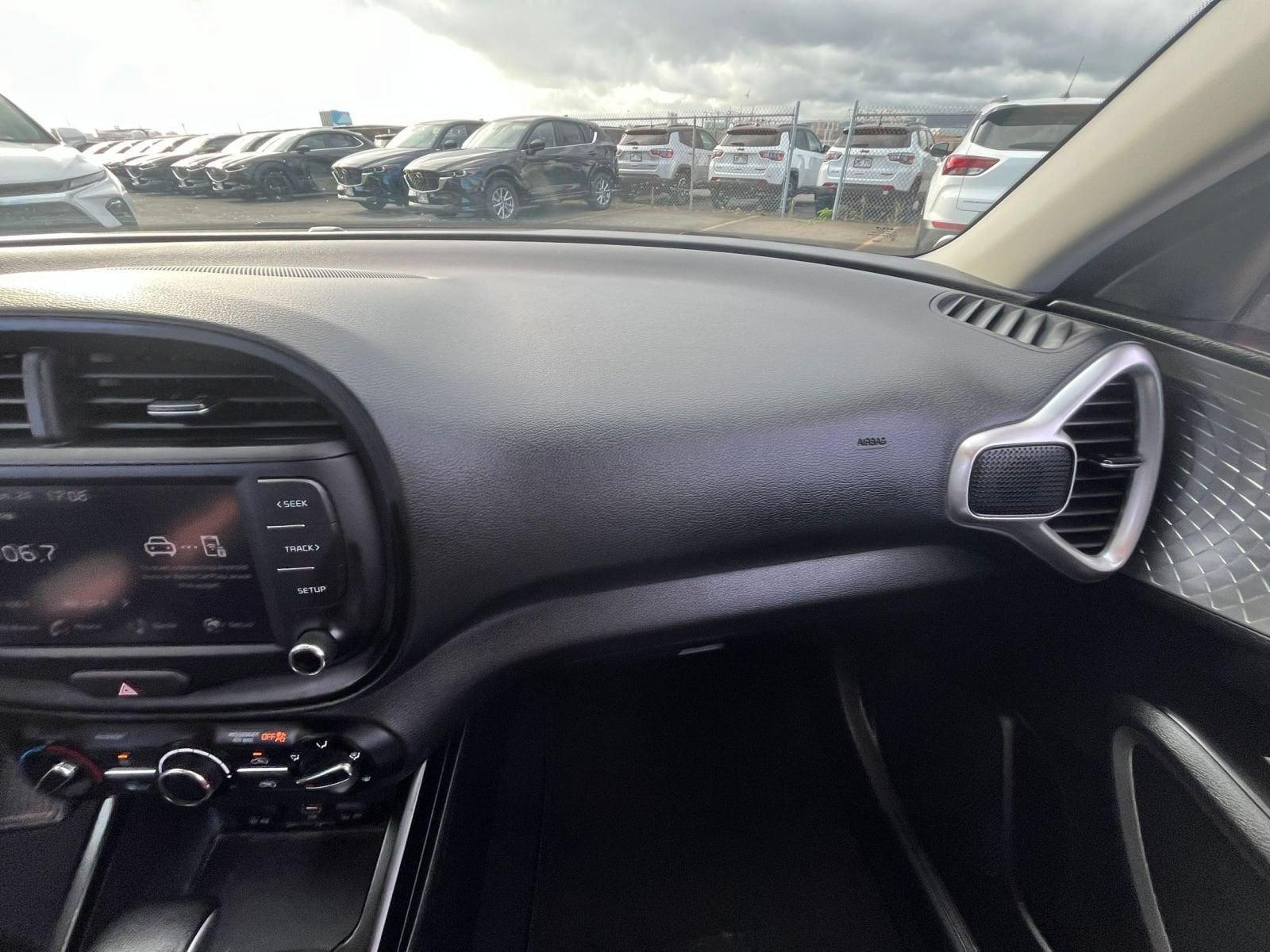 Thumbnail: 2025 Kia Soul - 35