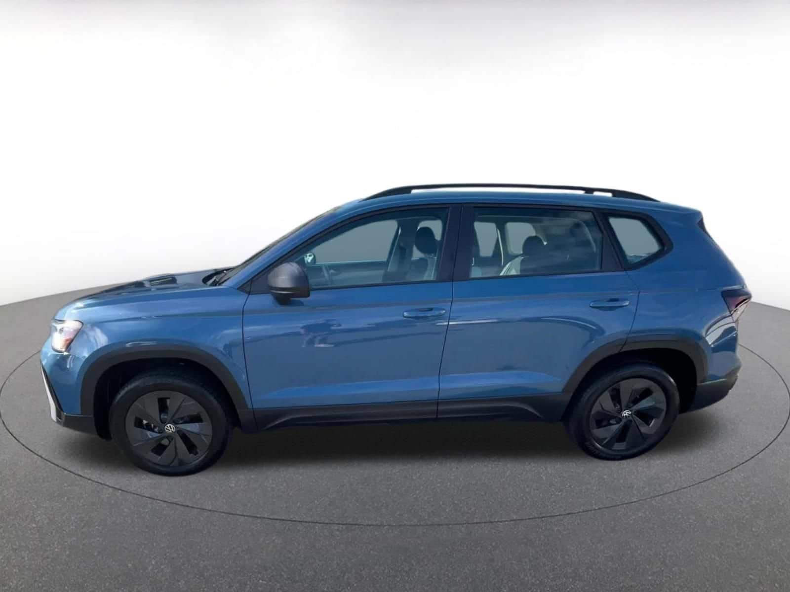 Thumbnail: 2026 Volkswagen Taos - 9