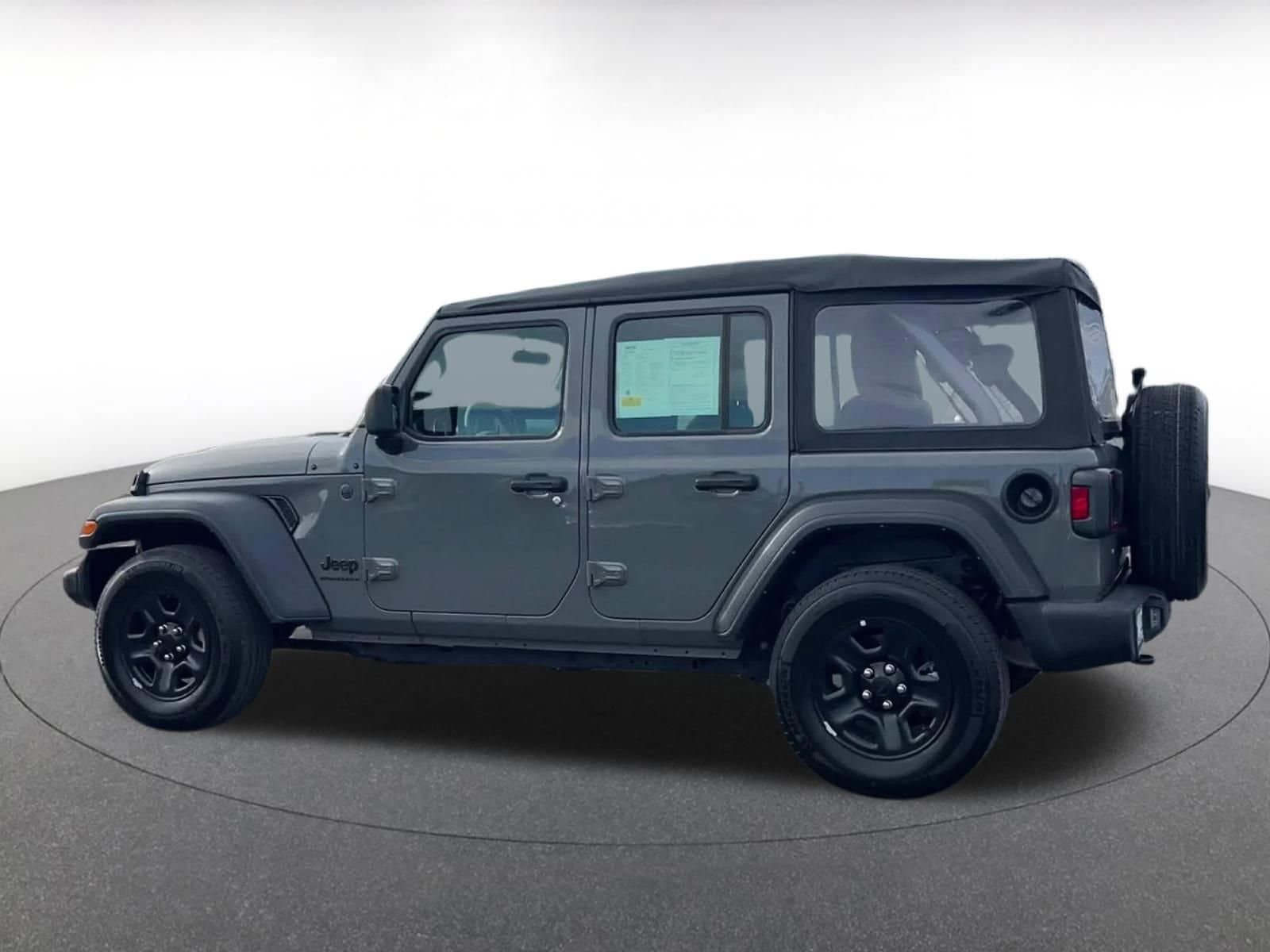 Thumbnail: 2023 Jeep Wrangler - 9